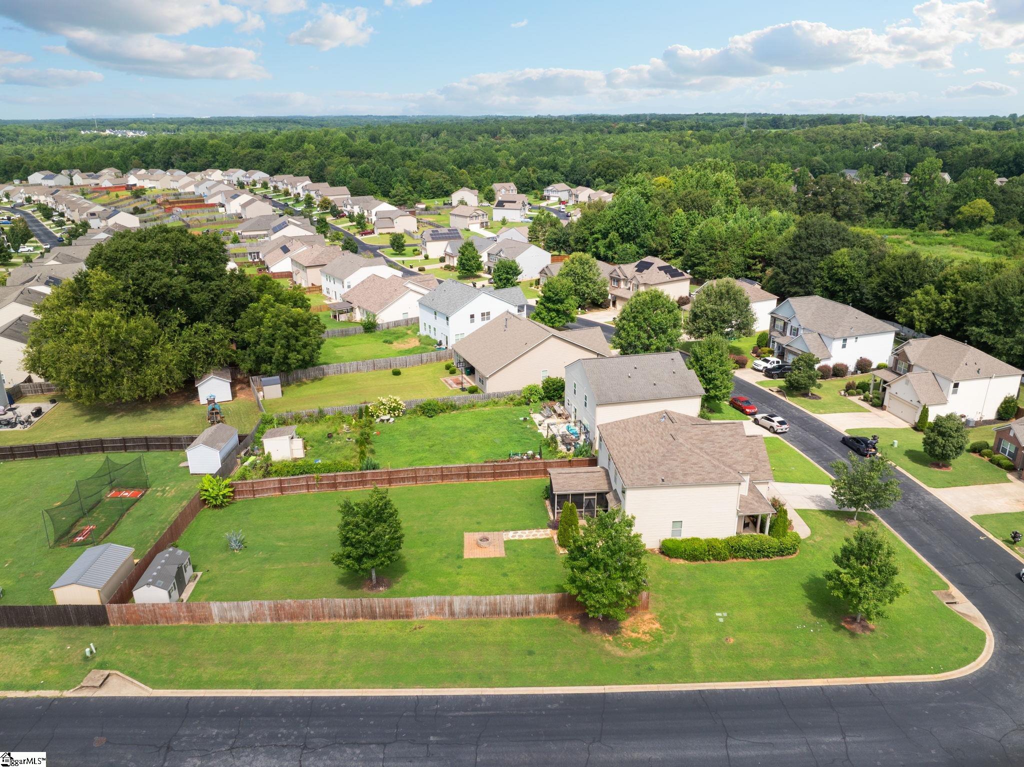 517 Willow Bank Landing Property Photo 40