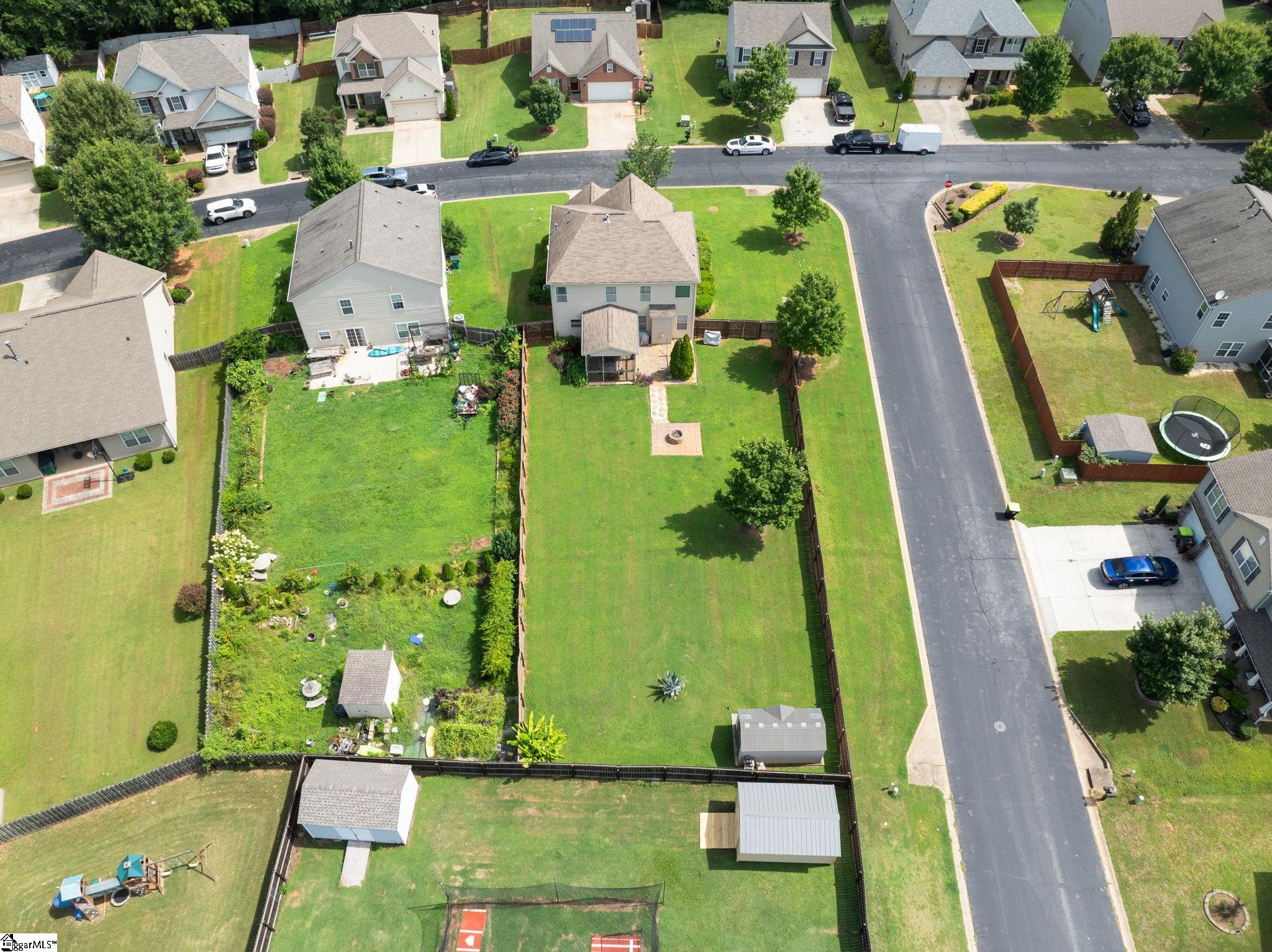 517 Willow Bank Landing Property Photo 42