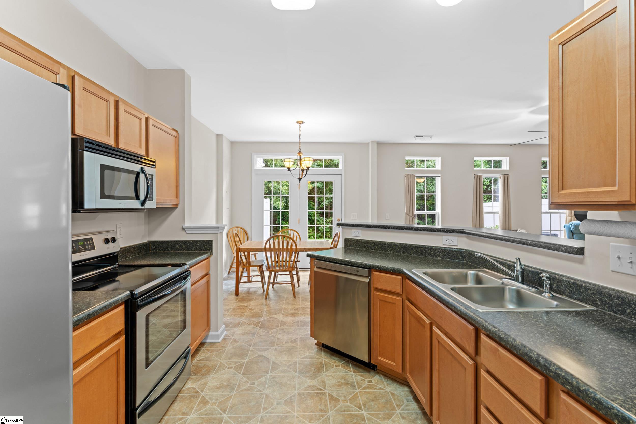 1303 Alexandrite Lane Property Photo 8