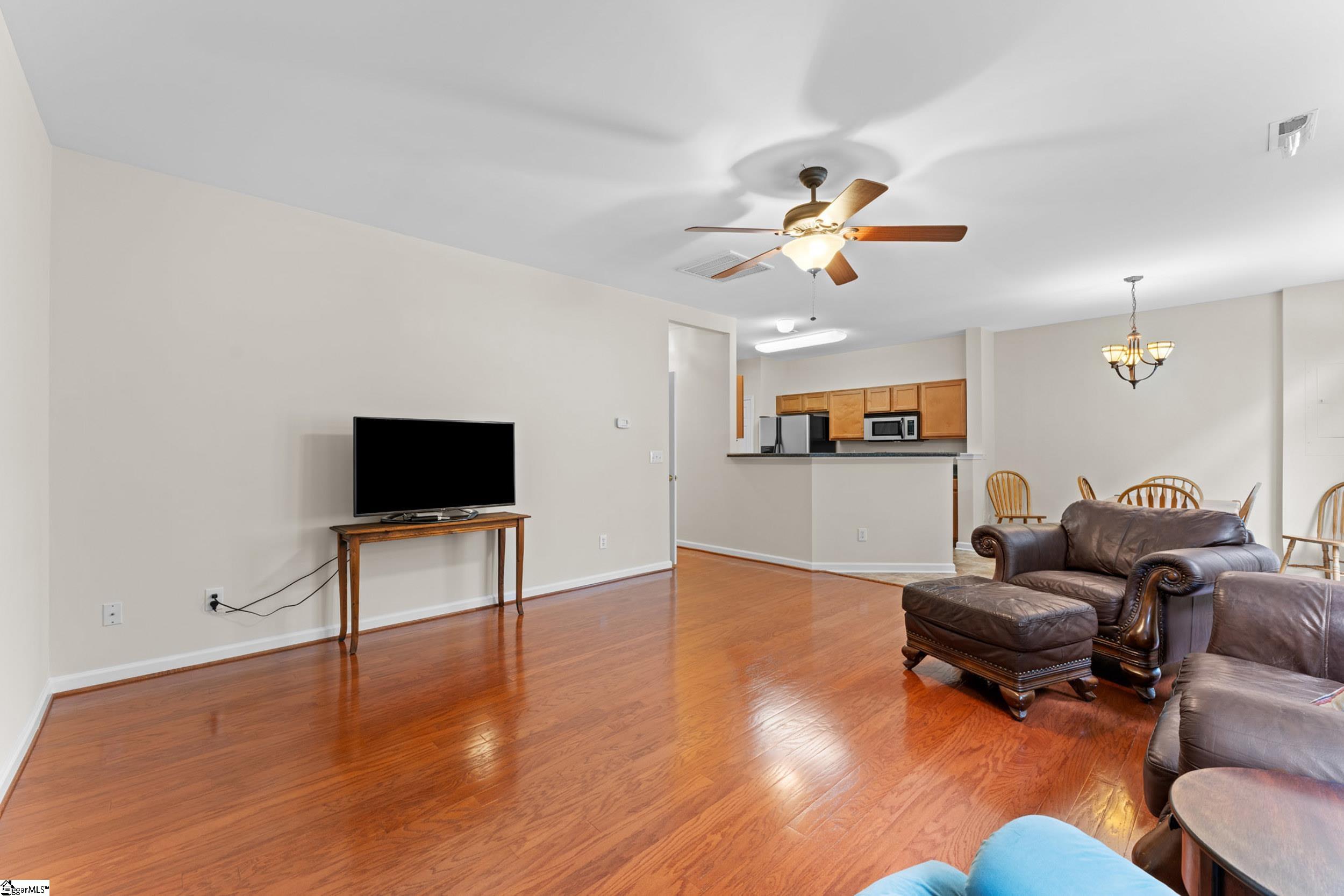 1303 Alexandrite Lane Property Photo 17
