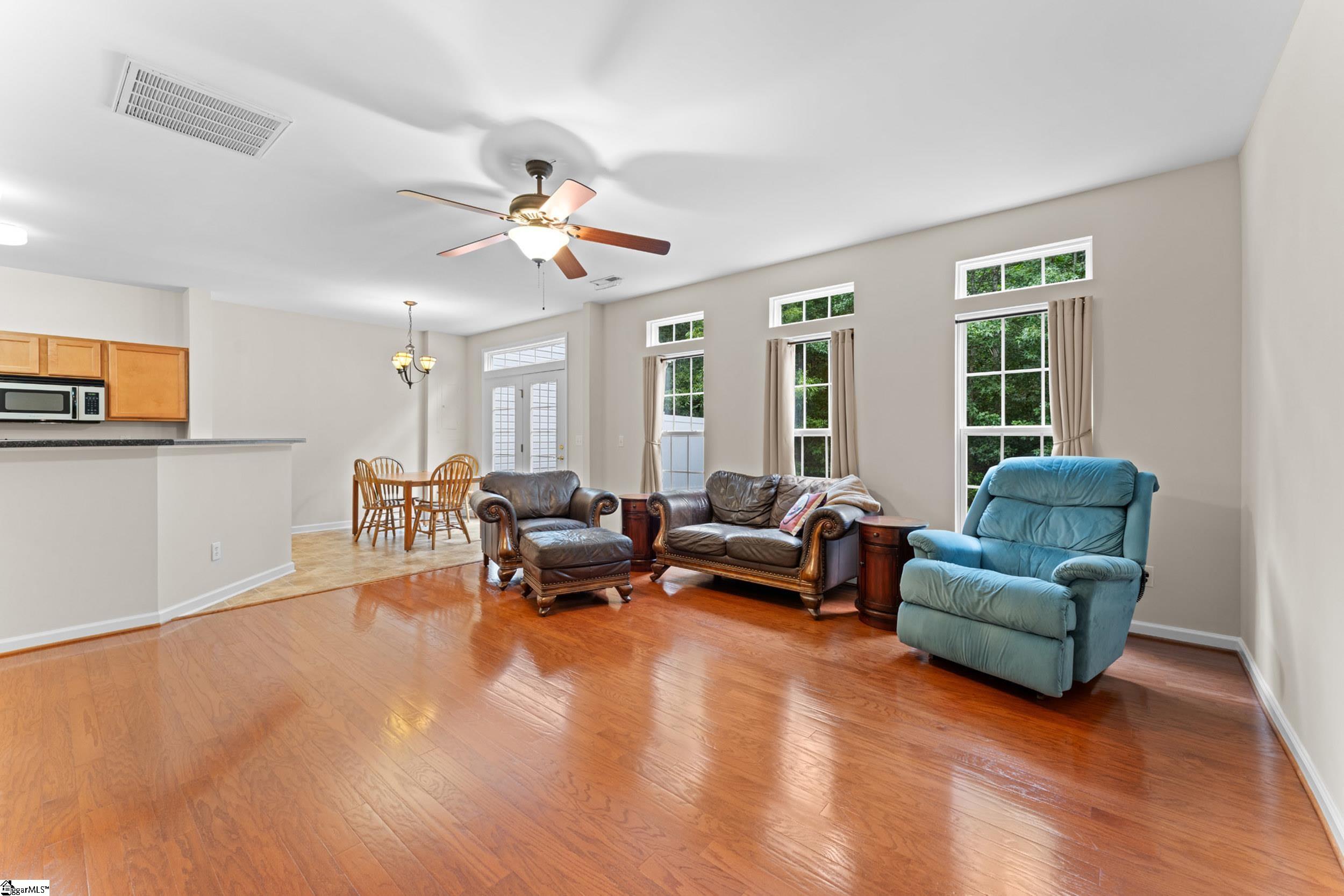 1303 Alexandrite Lane Property Photo 18