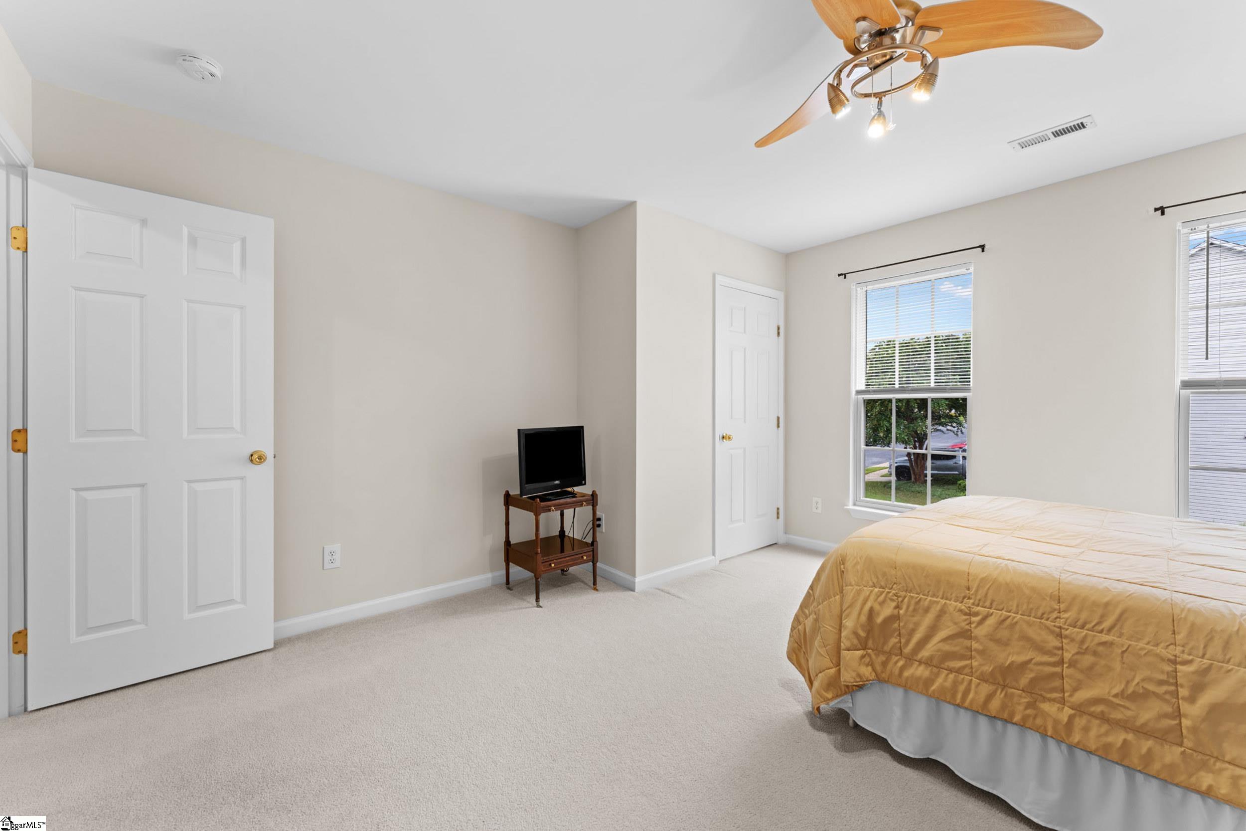 1303 Alexandrite Lane Property Photo 29