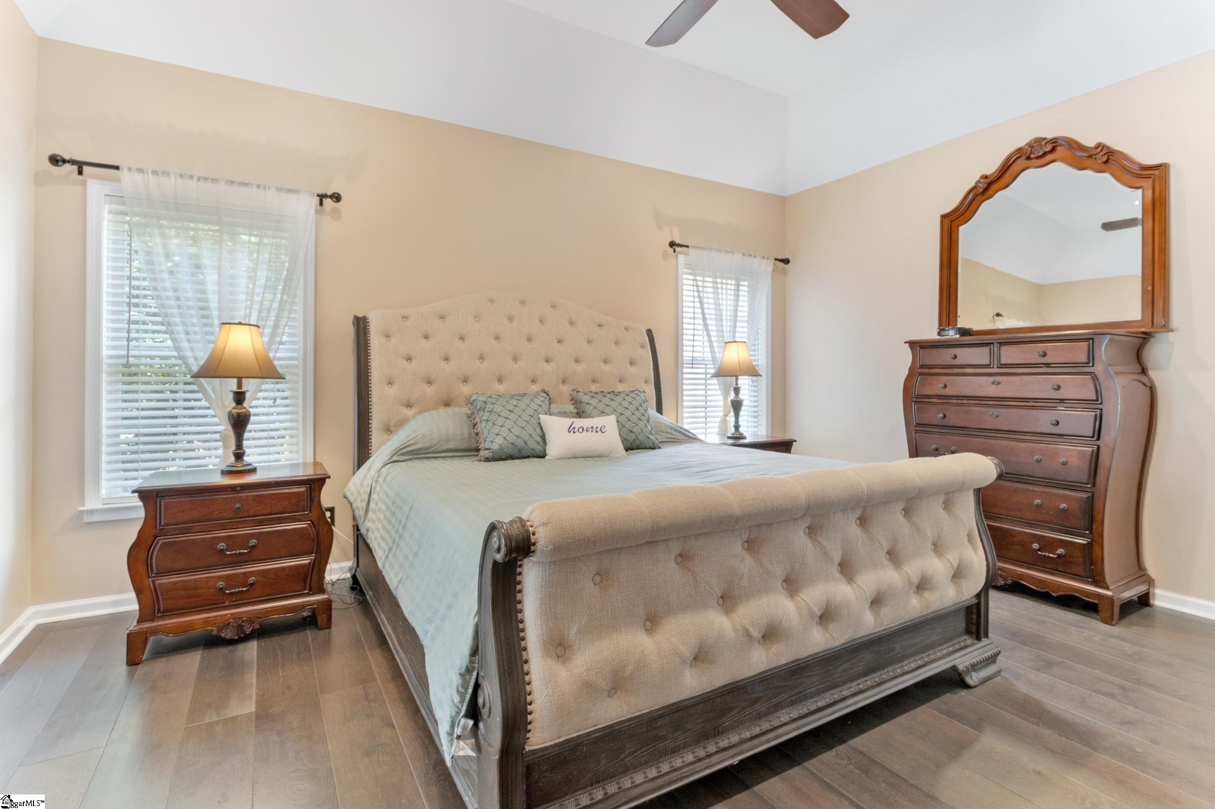 509 Grey Oaks Trail Property Photo 15