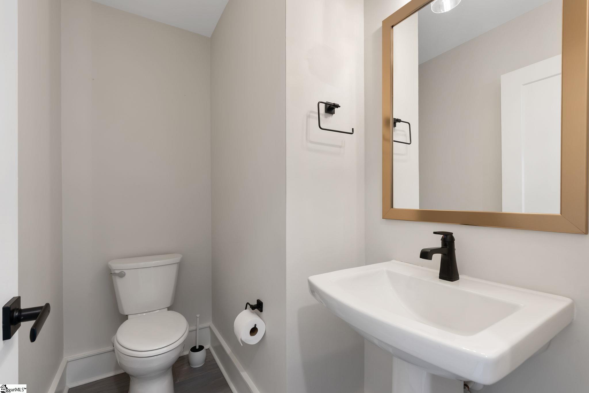121 W Stone Avenue Property Photo 17