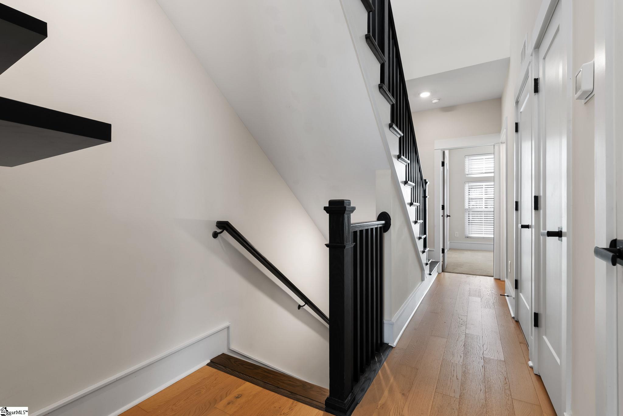 121 W Stone Avenue Property Photo 18