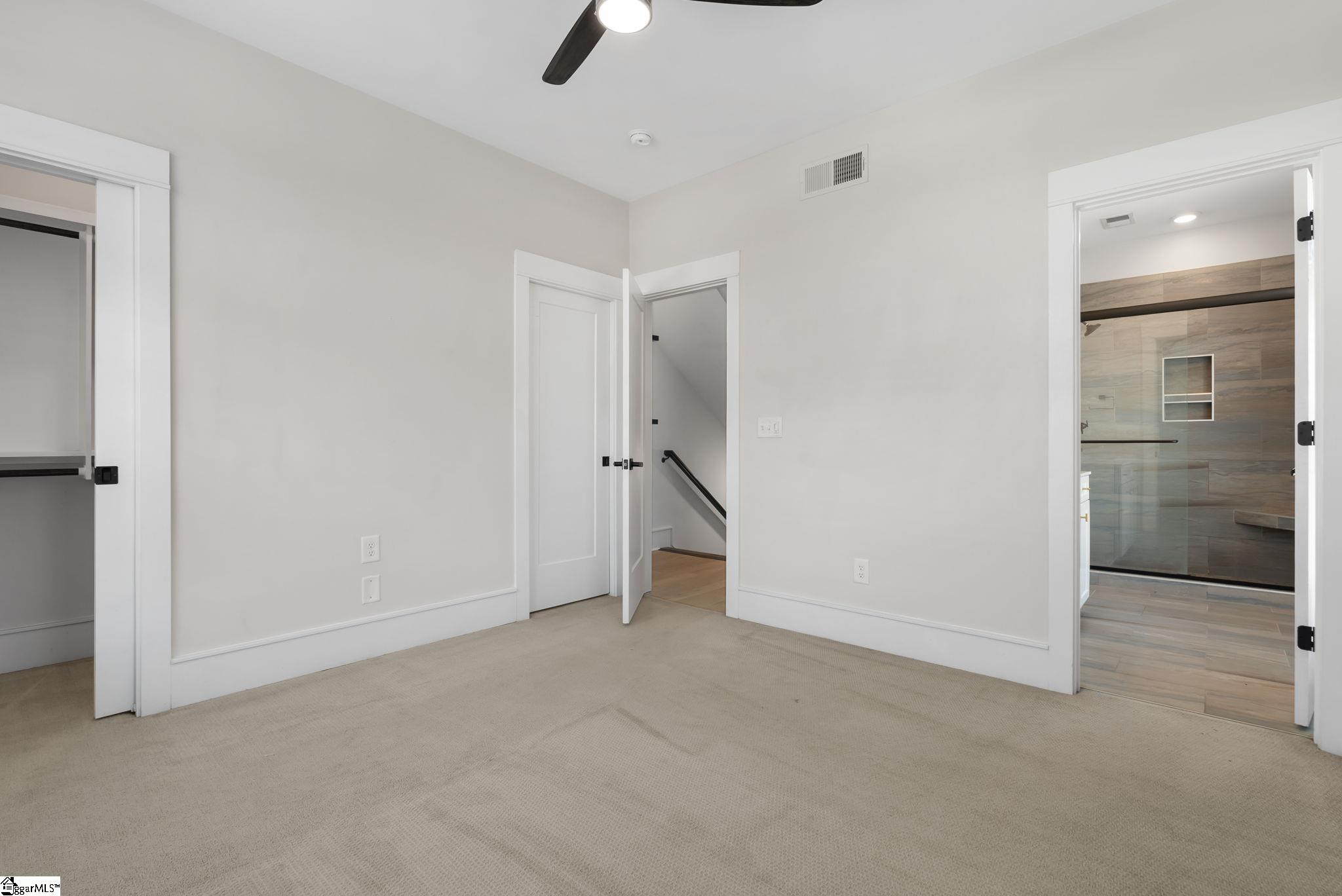 121 W Stone Avenue Property Photo 21