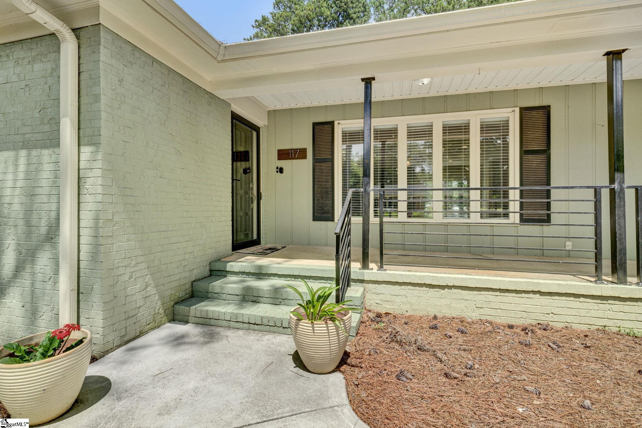 117 Royal Oak Road Property Photo 4