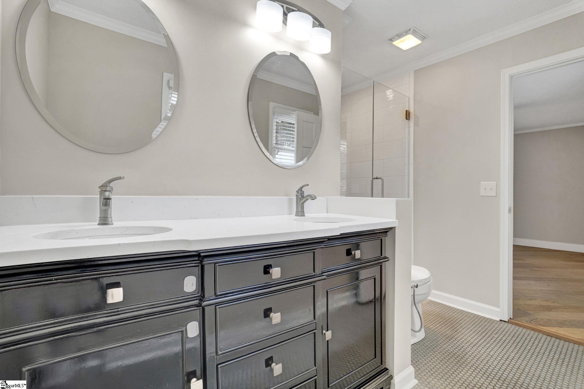 117 Royal Oak Road Property Photo 38
