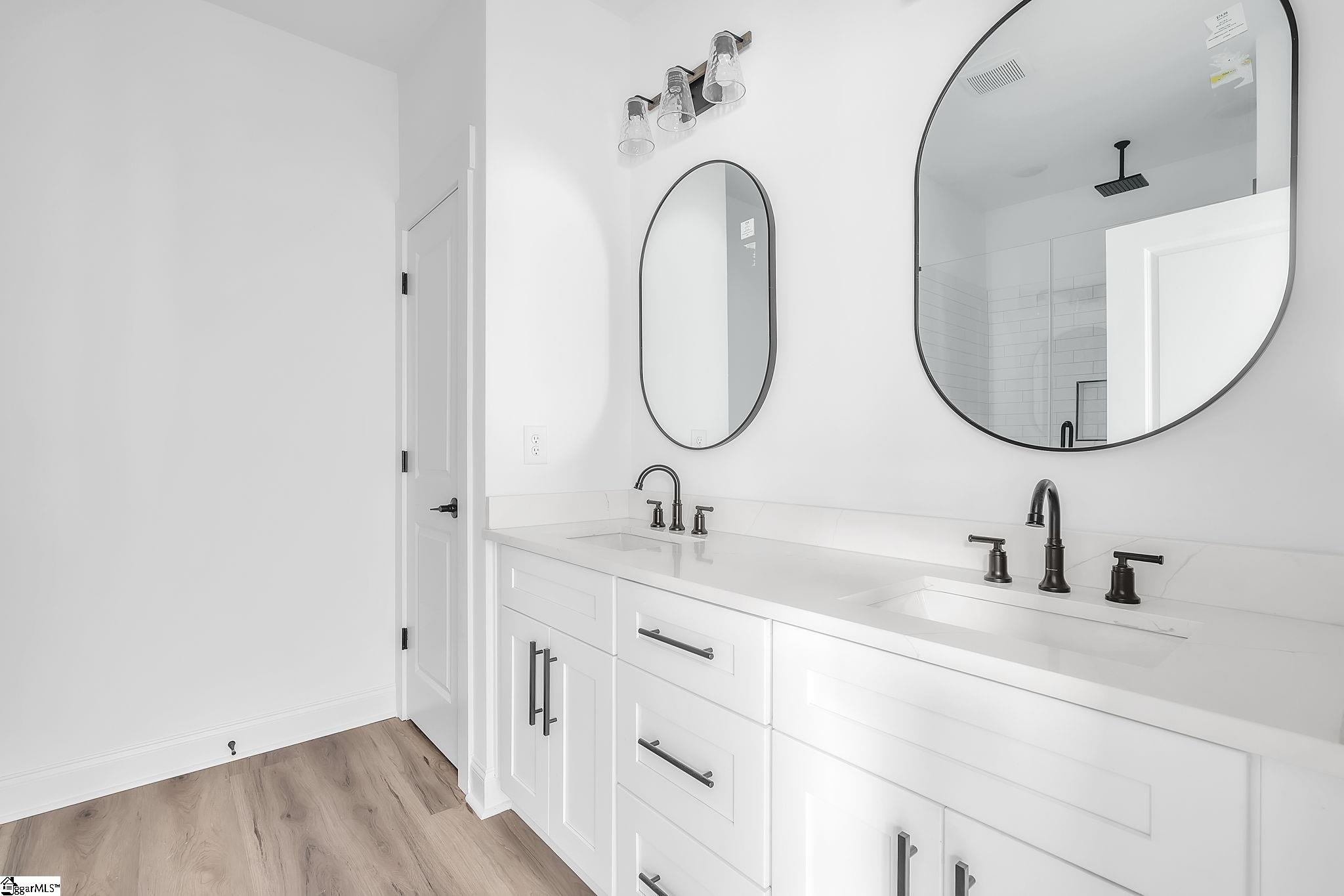 54 3rd Avenue Property Photo 19