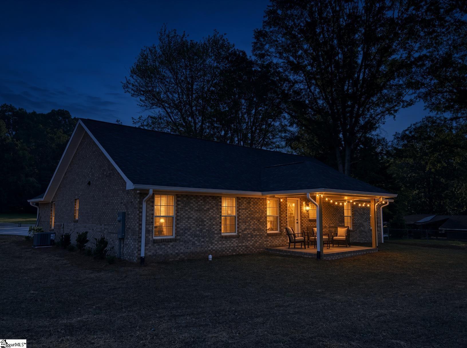 30 Whiteside Street Property Photo 16
