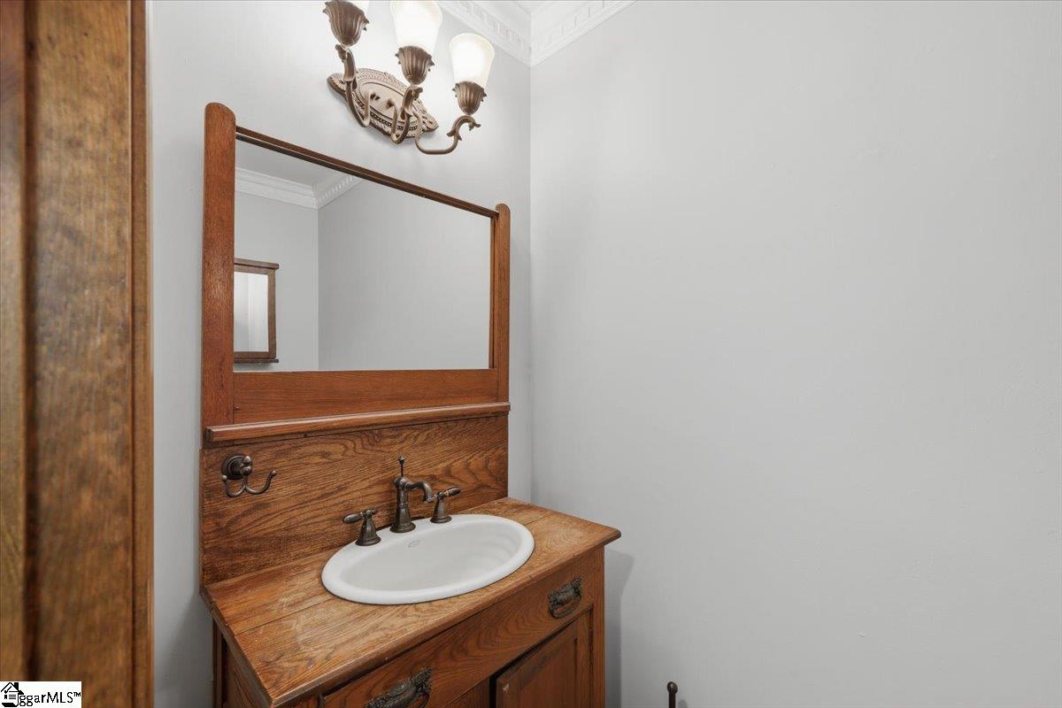 105 Sugar Hill Court Property Photo 18
