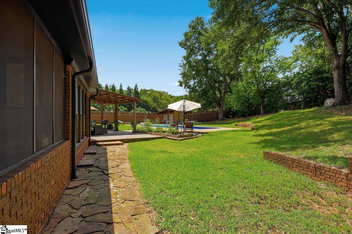 105 Sugar Hill Court Property Photo 40