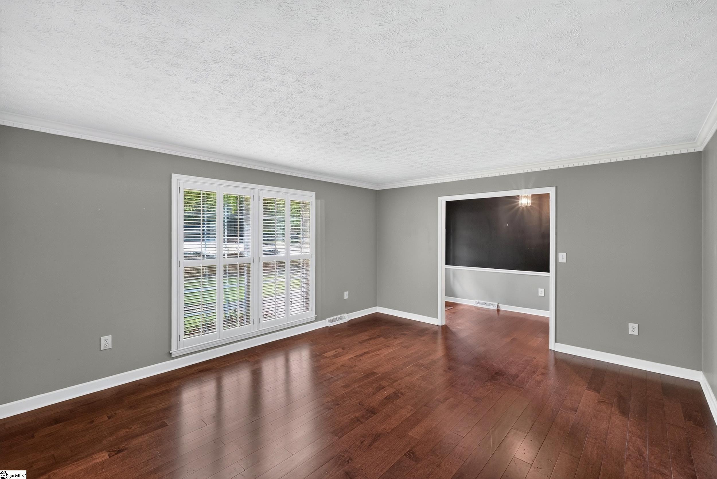 103 Lancelot Court Property Photo 4
