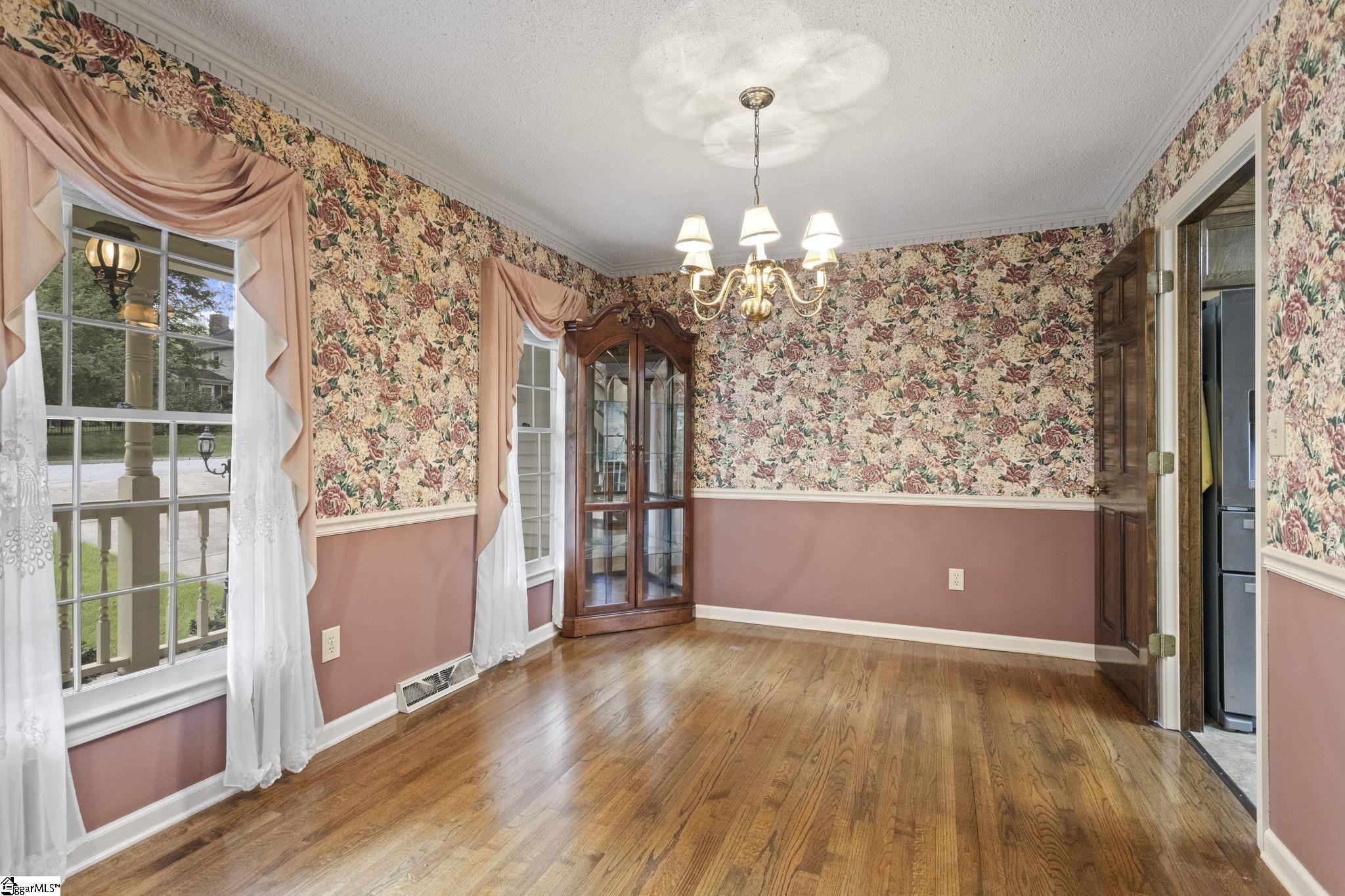 305 Oak Brook Way Property Photo 7