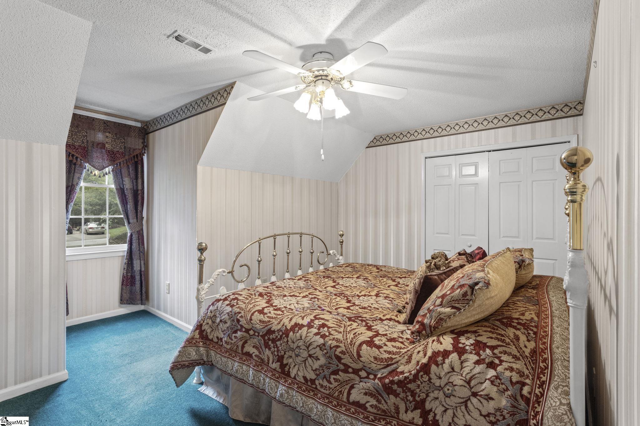 305 Oak Brook Way Property Photo 19