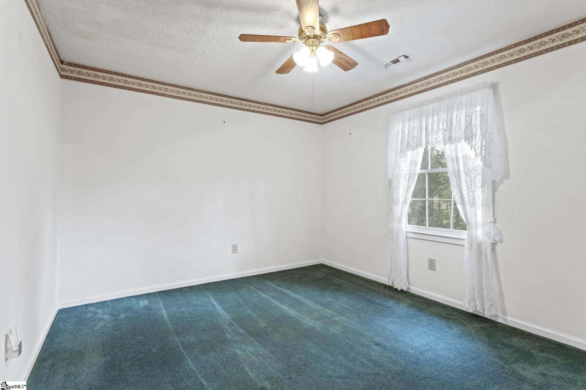 305 Oak Brook Way Property Photo 20