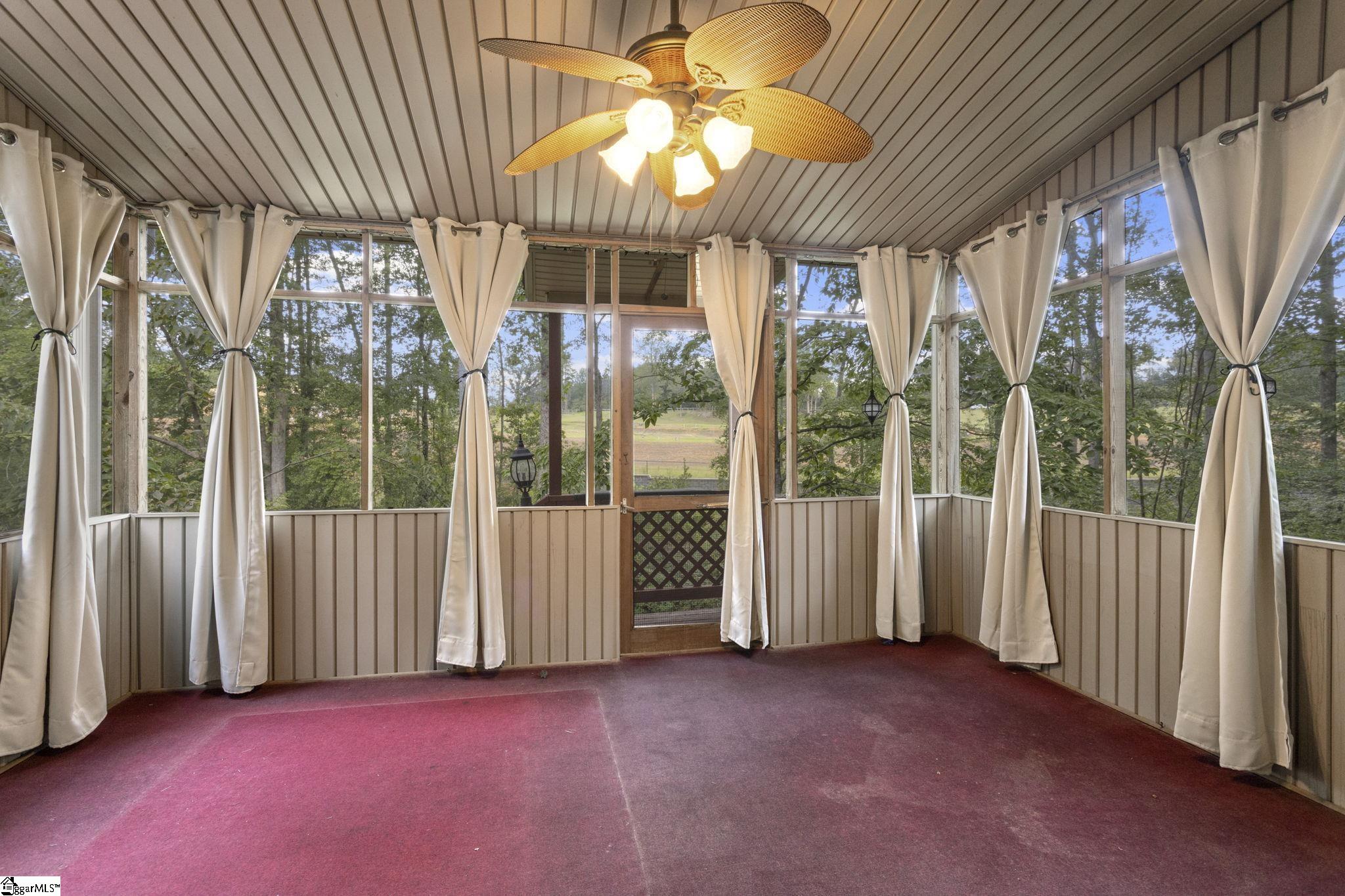305 Oak Brook Way Property Photo 25