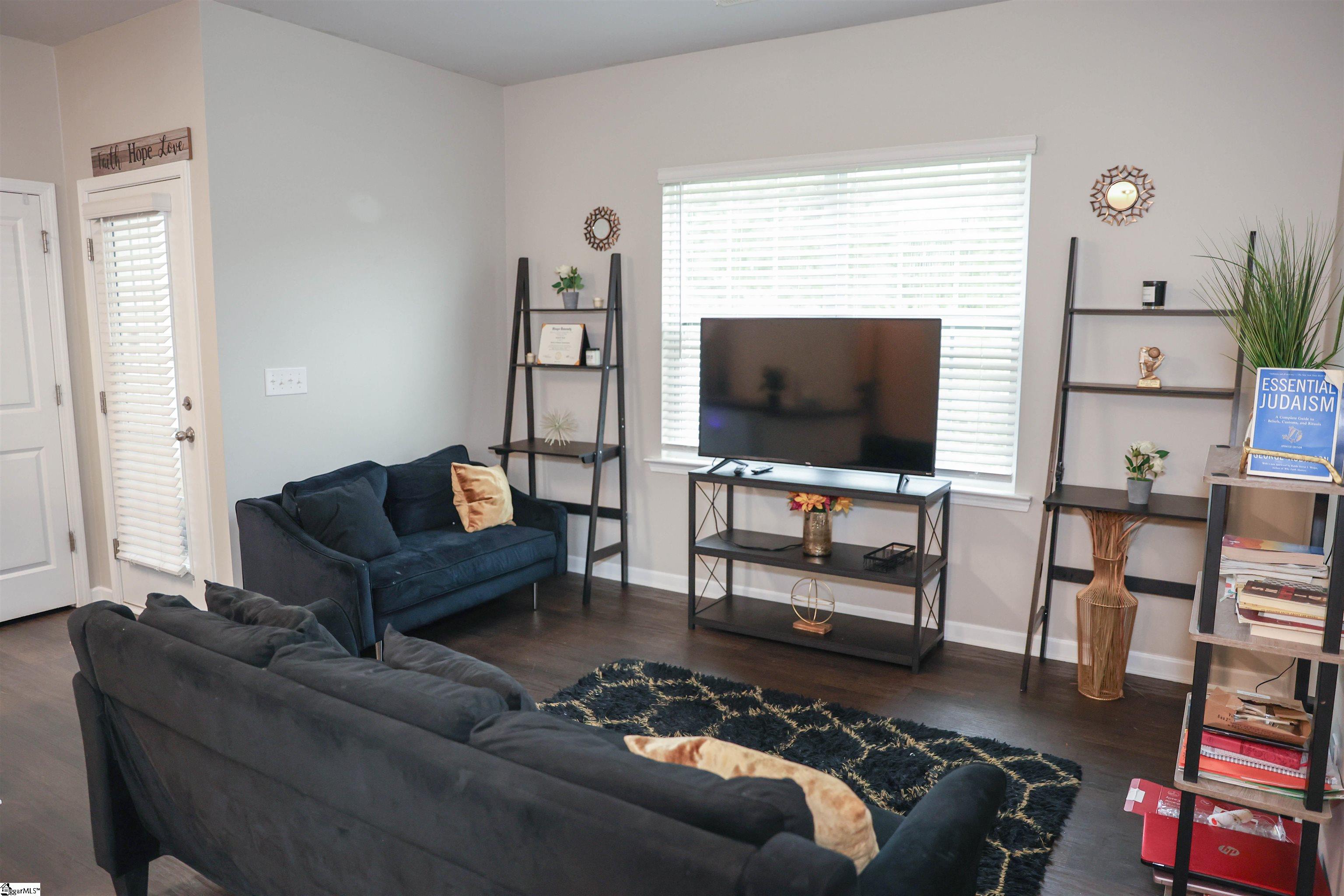 114 Northridge Court Property Photo 6
