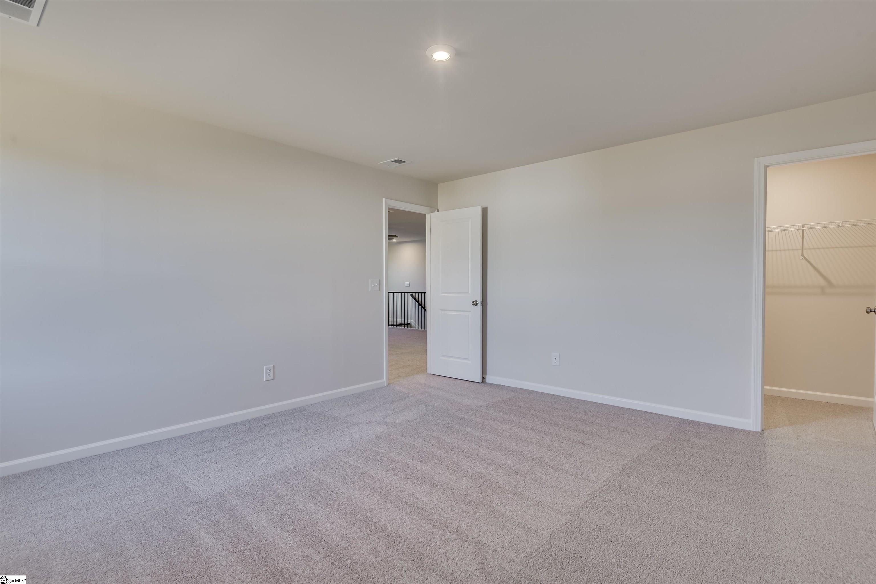 216 Bellflower Lane Property Photo 12