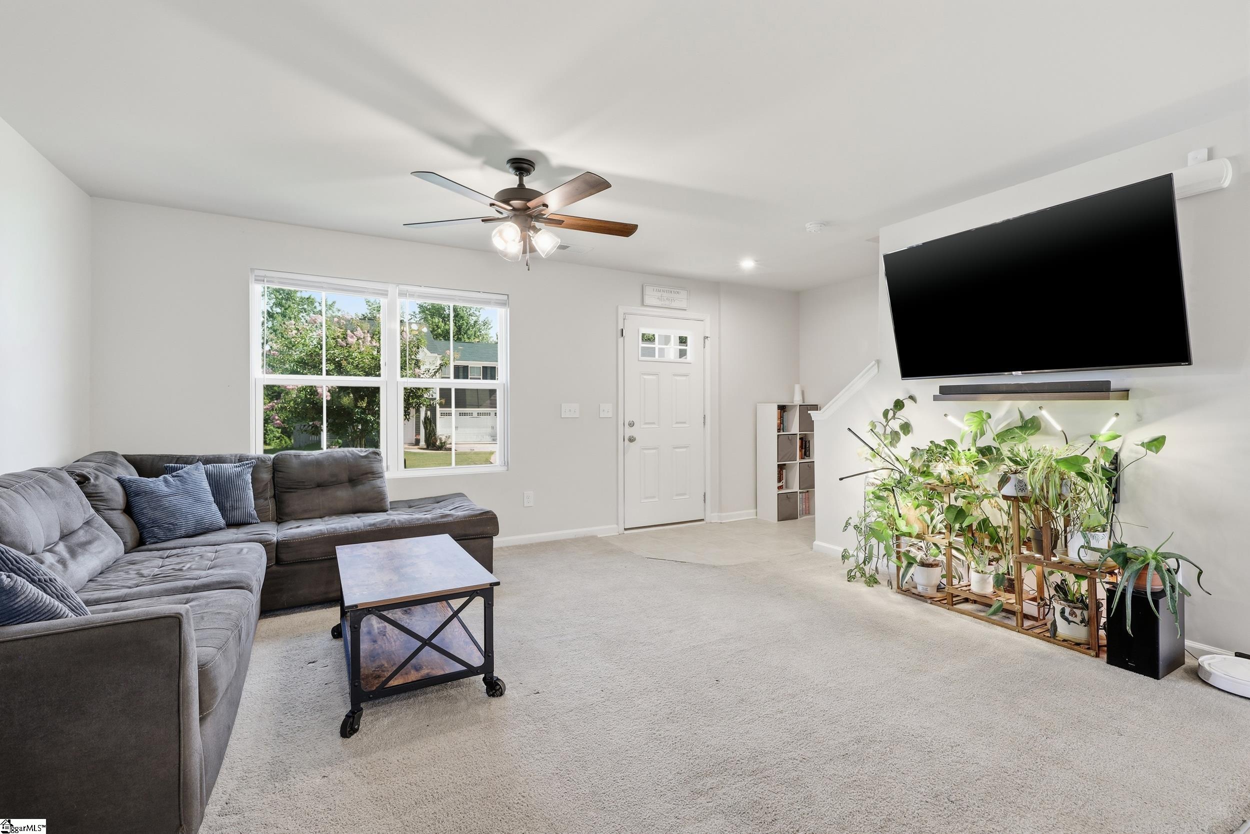 706 Heavenly Days Street Property Photo 7