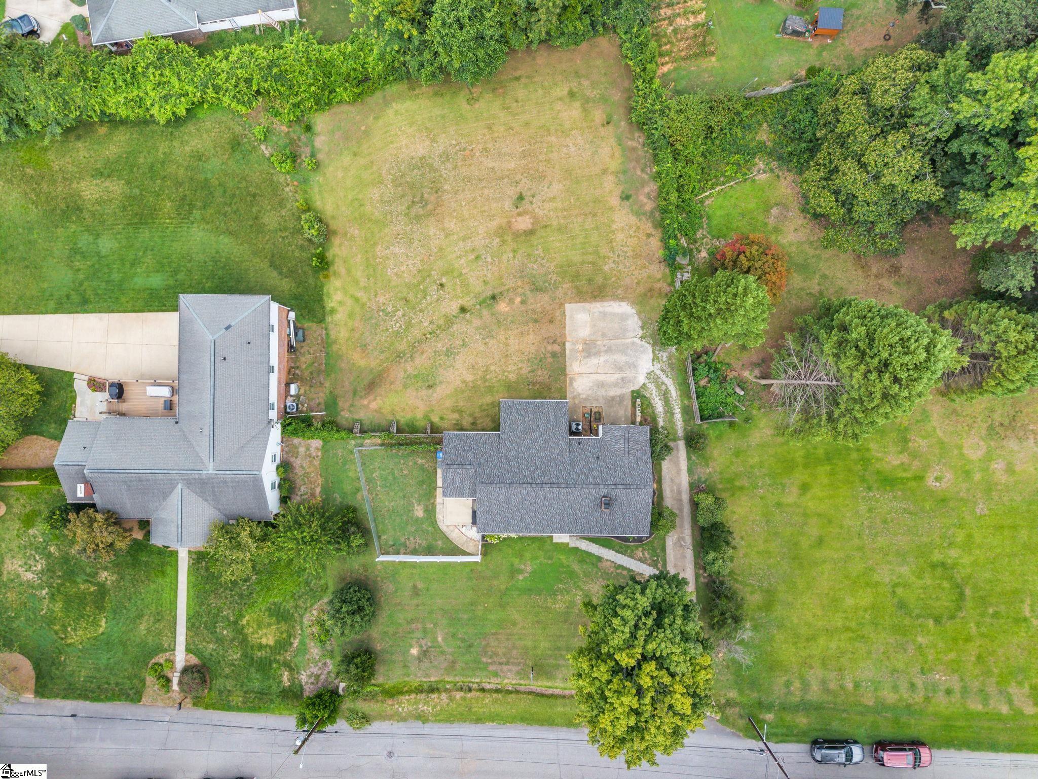 14 Midland Street Property Photo 35