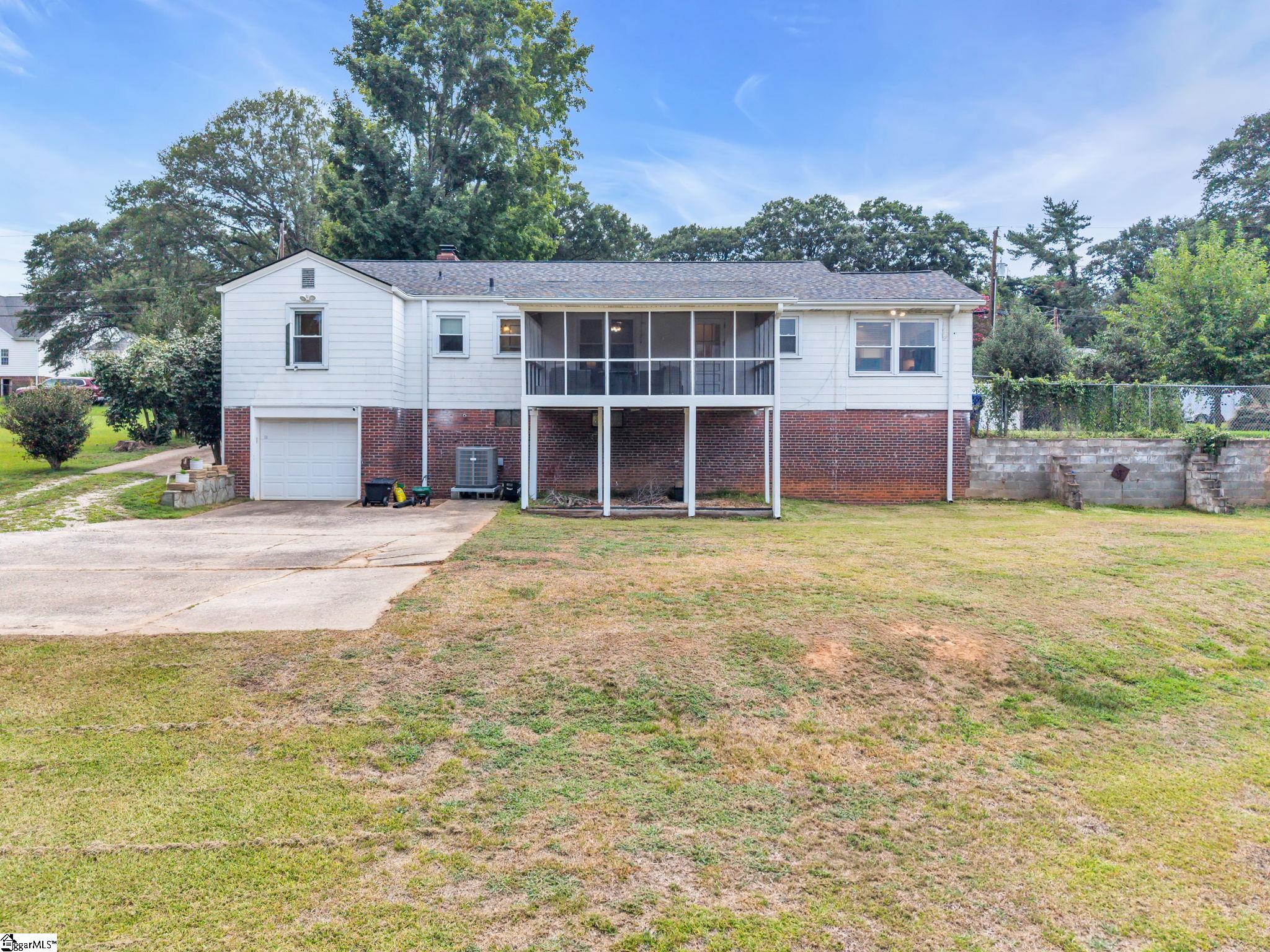 14 Midland Street Property Photo 38