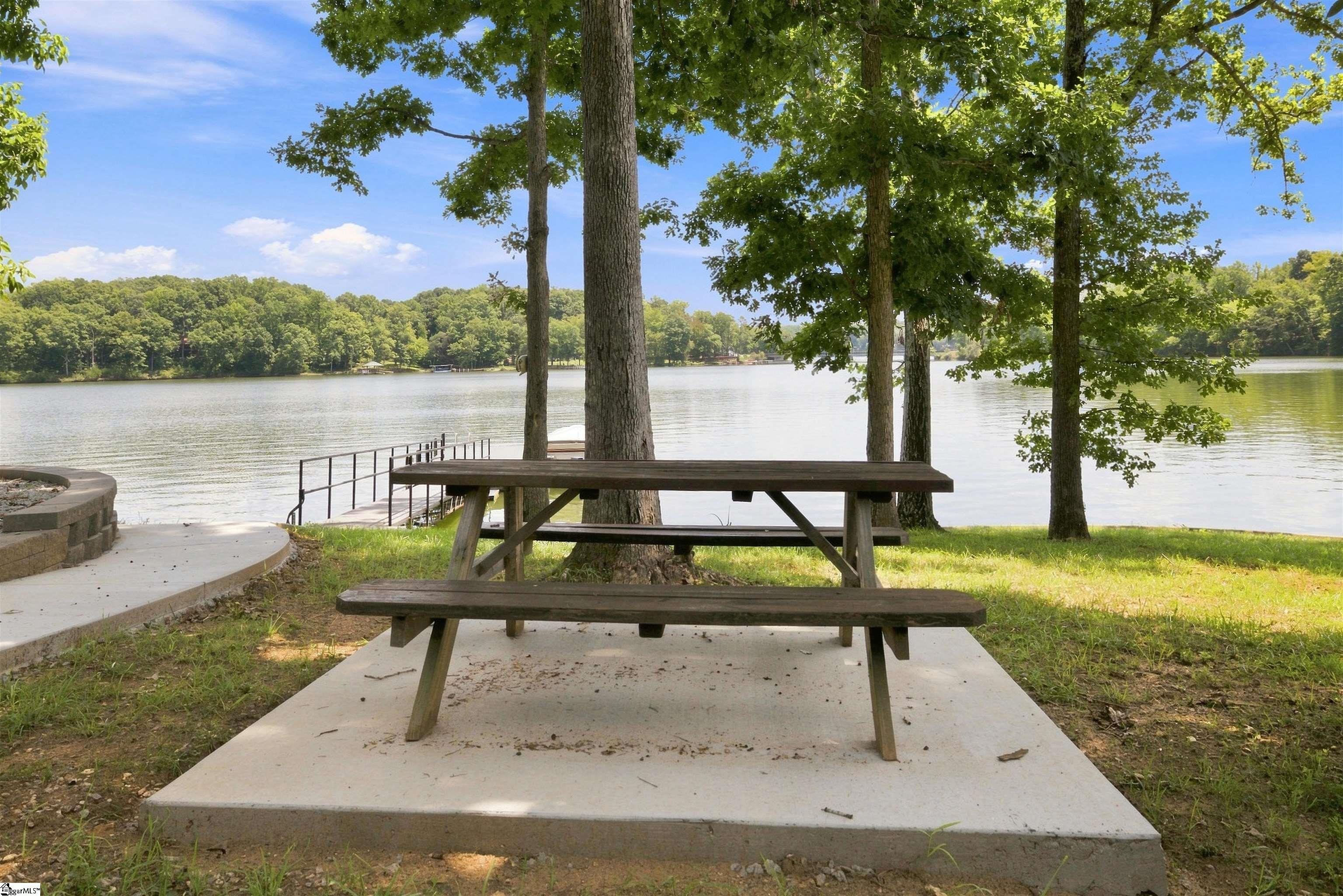 127 Rocky Shores Boat Ramp Road Property Photo 23