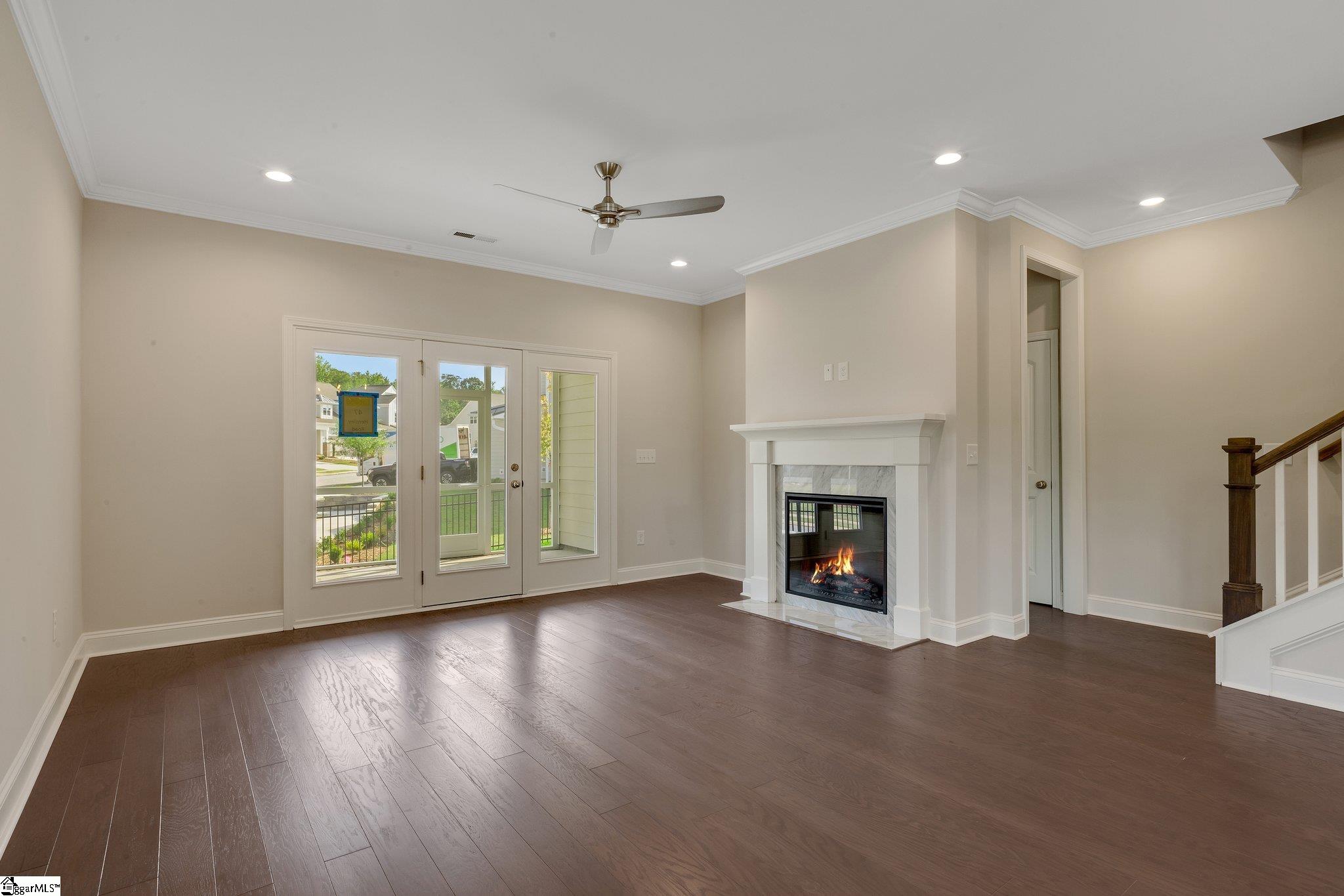 25 Hasbrook Lane Property Photo 10