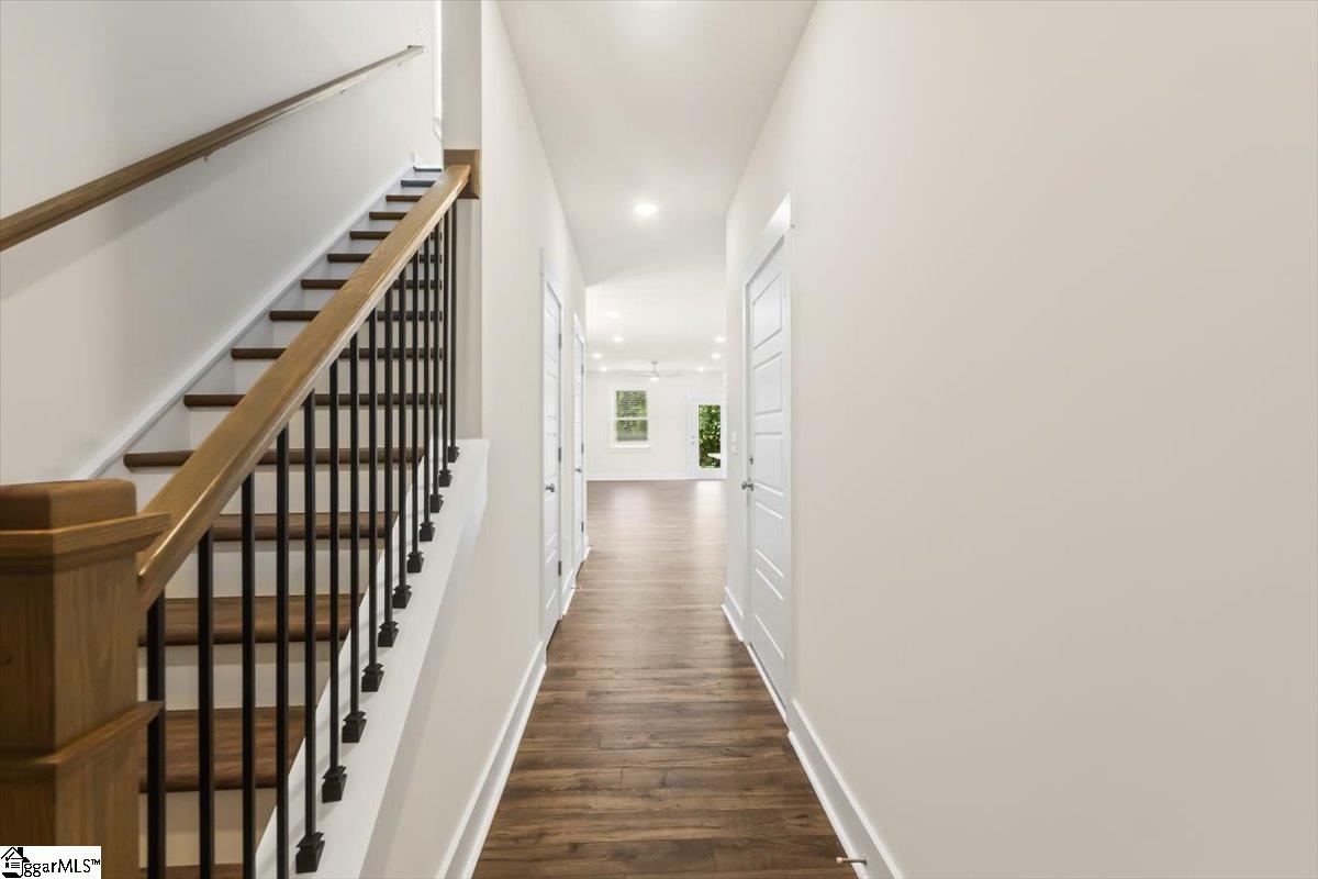 121 Terpack Court Property Photo 2