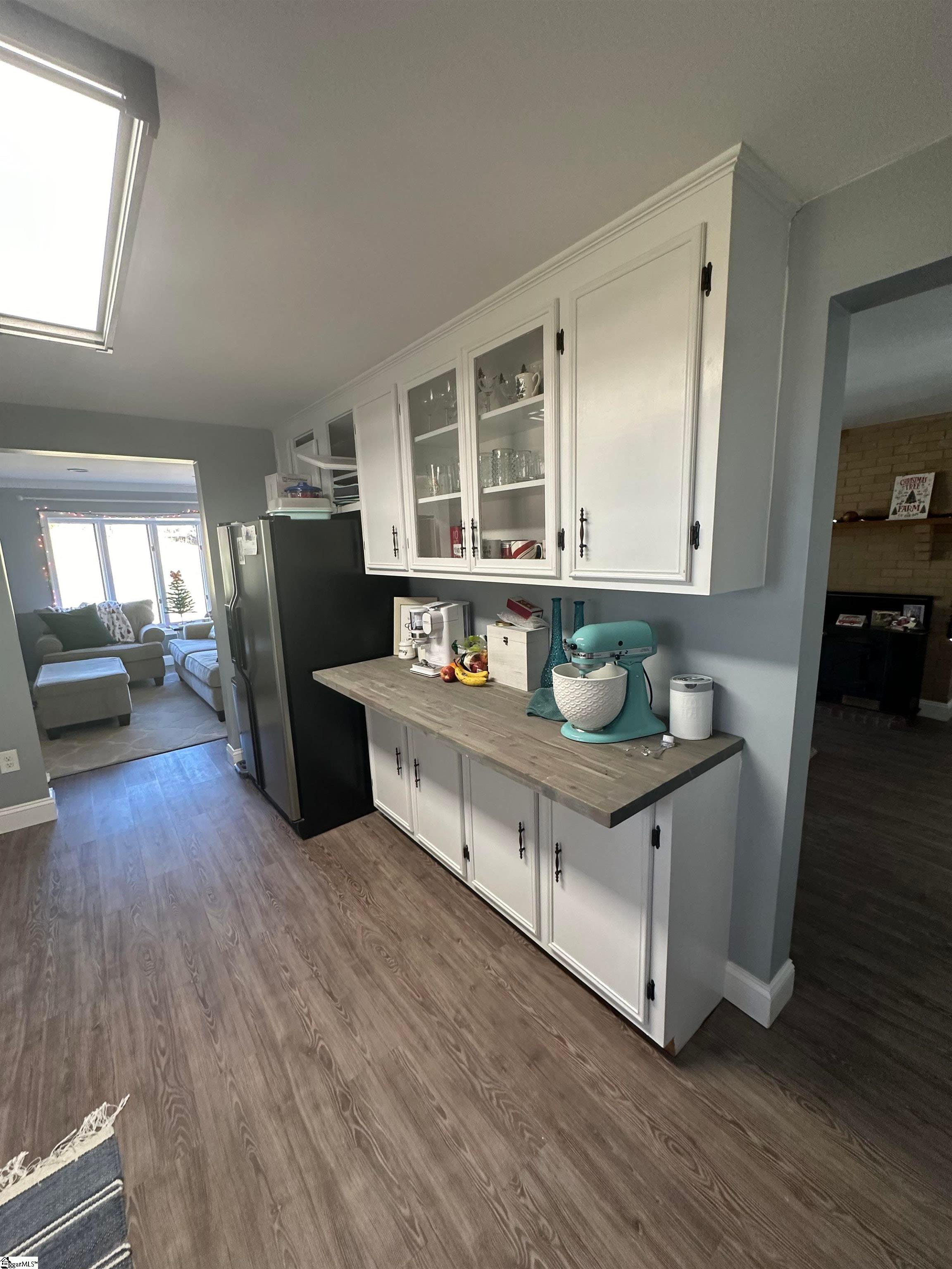 947 Midway Road Property Photo 13