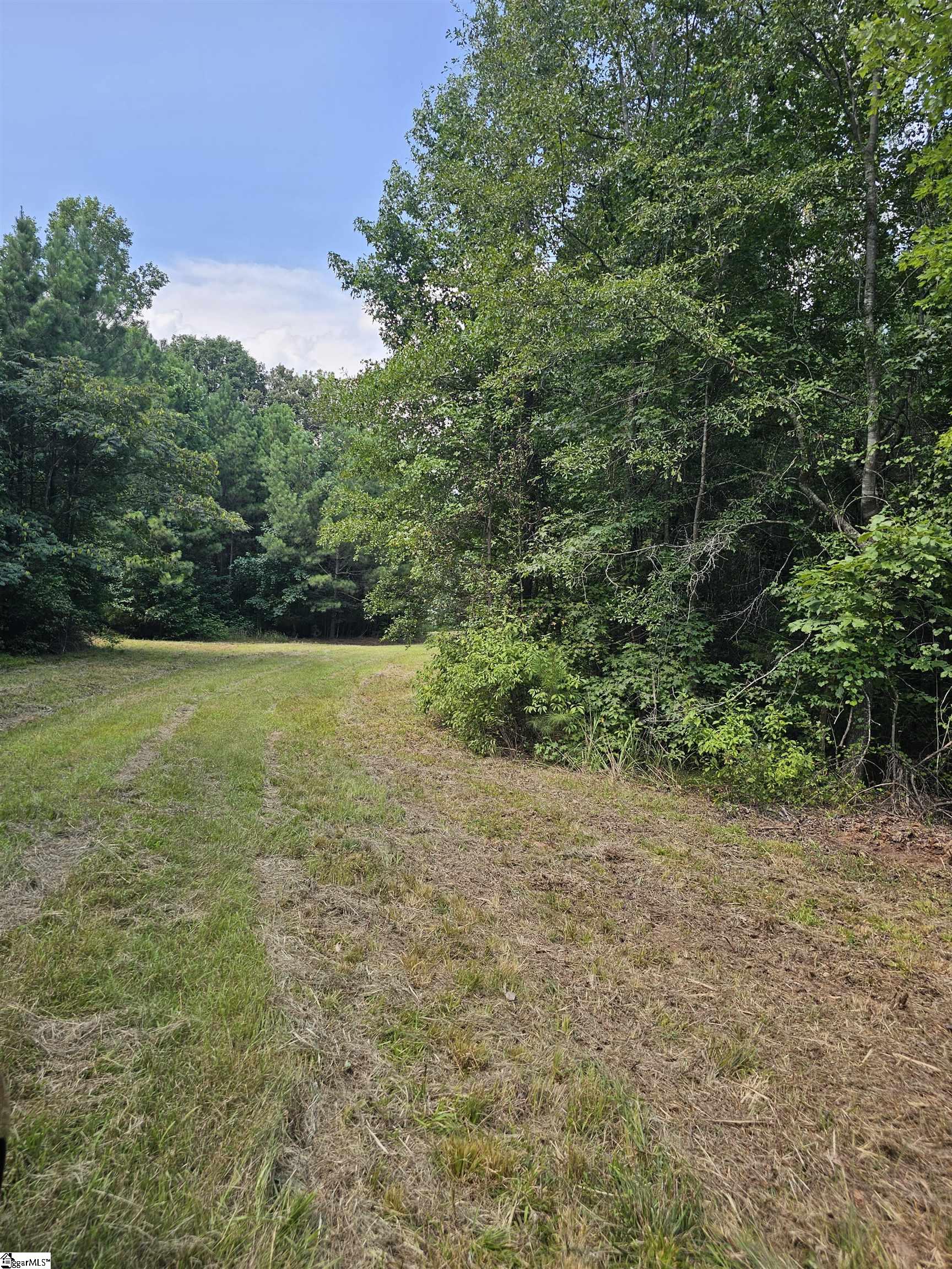 335 Old Ferry Road Property Photo 3
