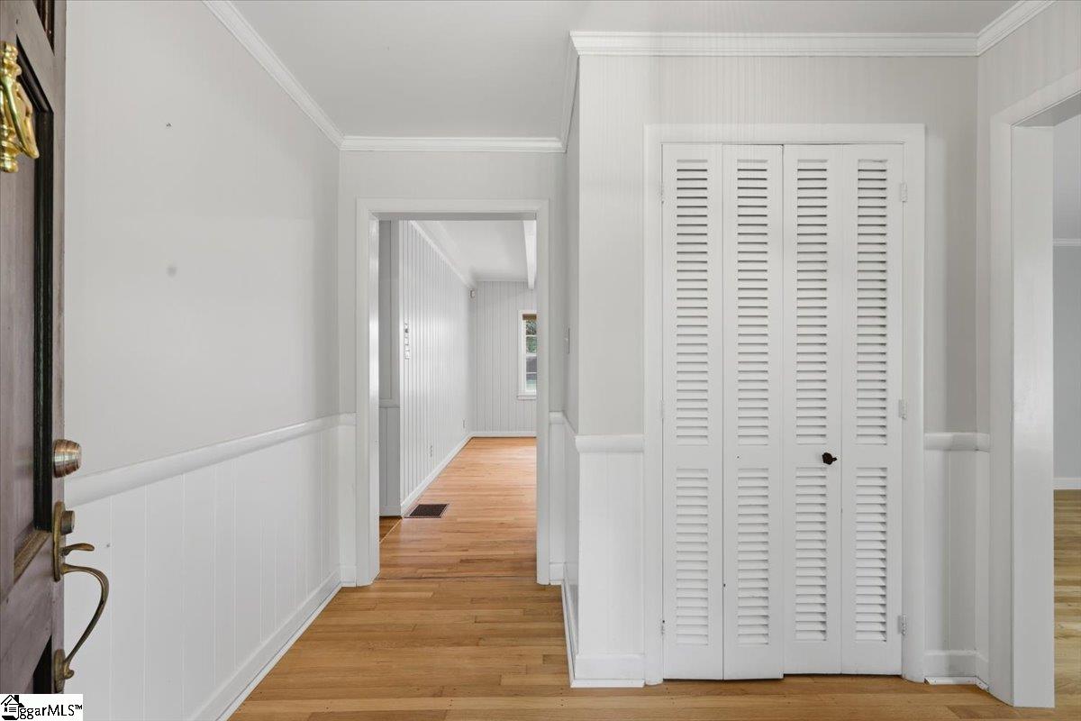 306 Beechwood Drive Property Photo 4