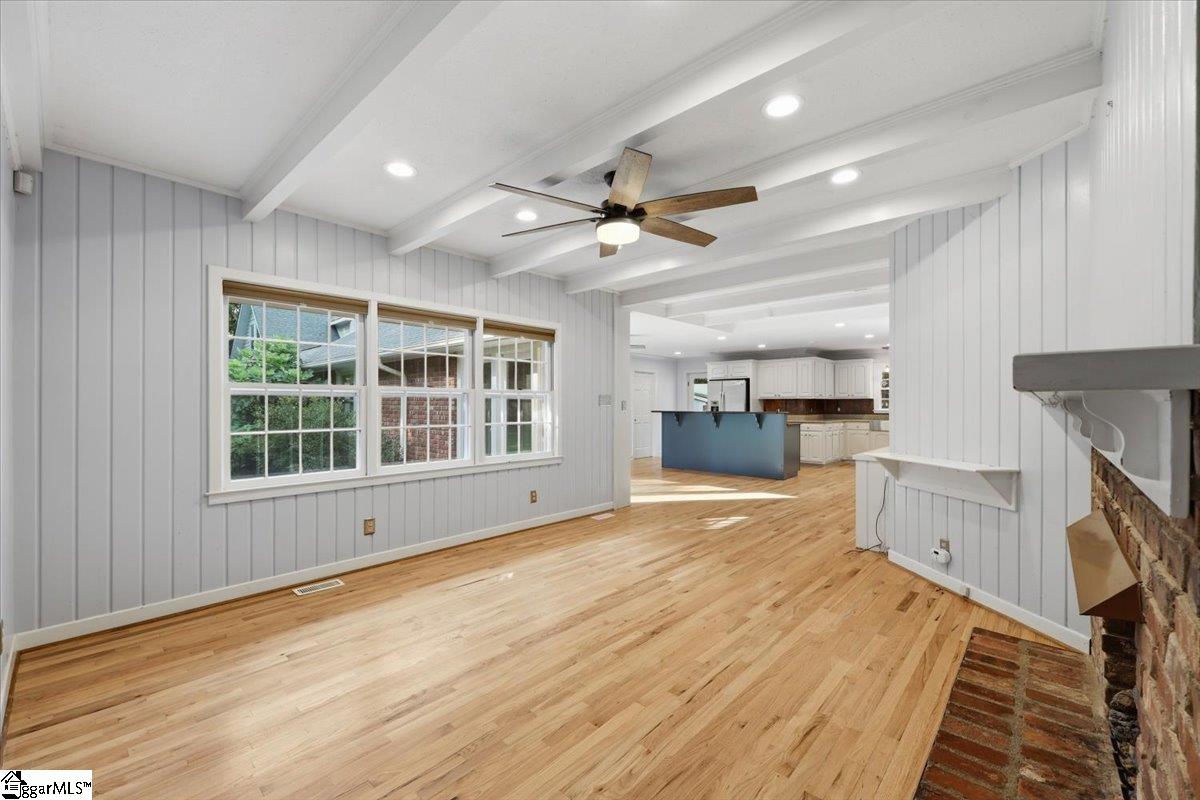 306 Beechwood Drive Property Photo 6