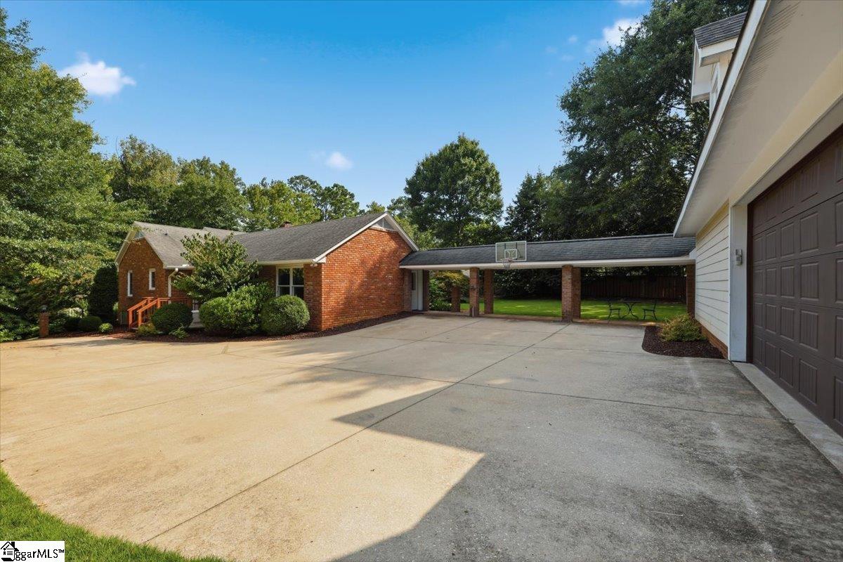 306 Beechwood Drive Property Photo 42