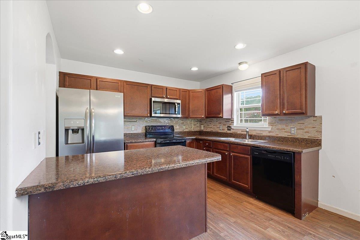 400 Terilyn Court Property Photo 11