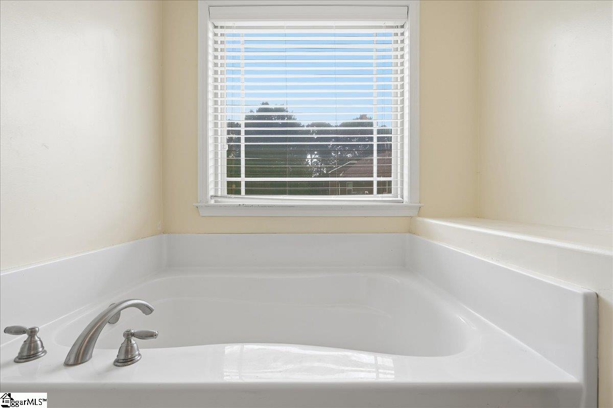 400 Terilyn Court Property Photo 24