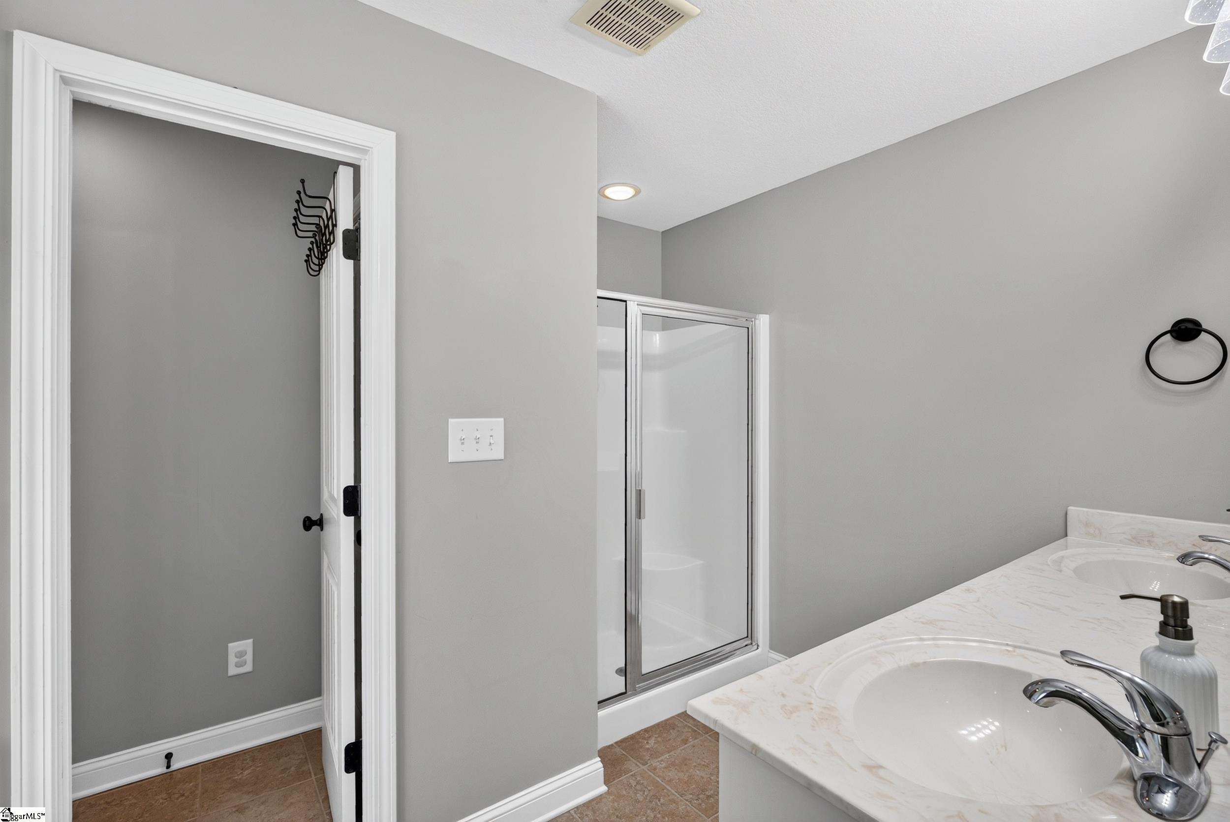 846 Affirmed Drive Property Photo 21