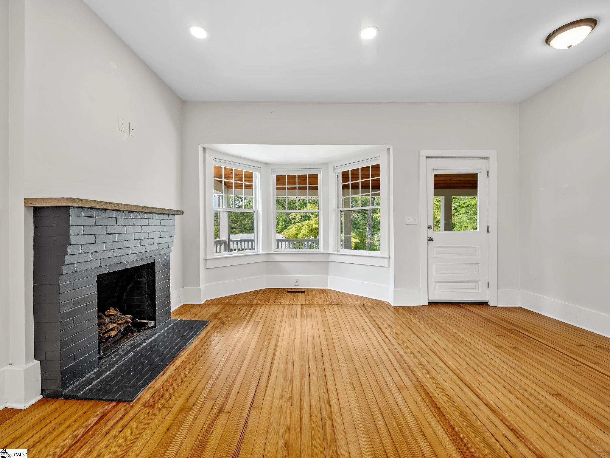 143 Broadway Avenue Property Photo 7