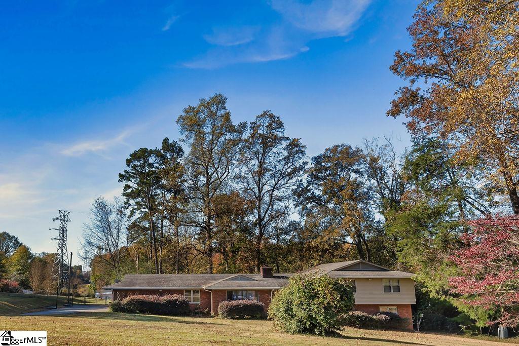 524 Perrin Drive Property Photo 4