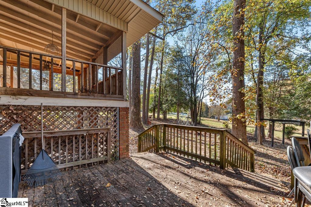 524 Perrin Drive Property Photo 11