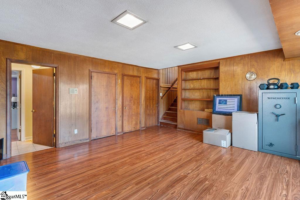 524 Perrin Drive Property Photo 15