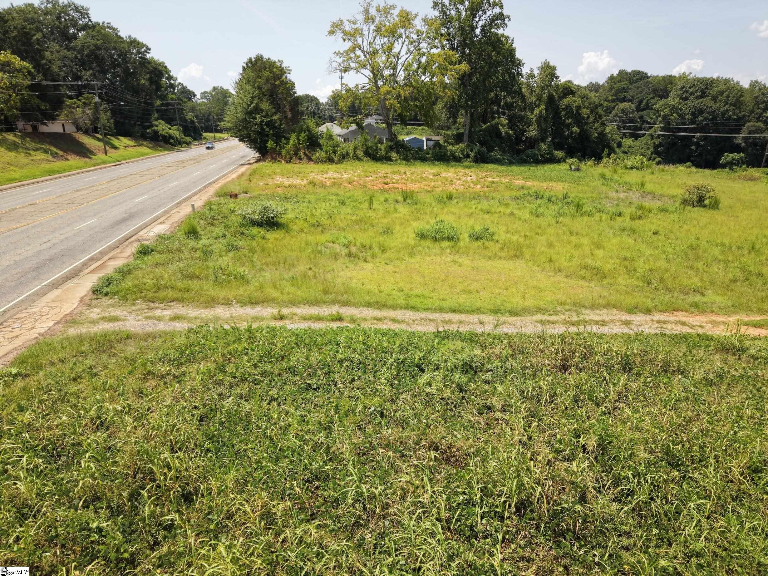 579 Old Greenville Highway Property Photo 4