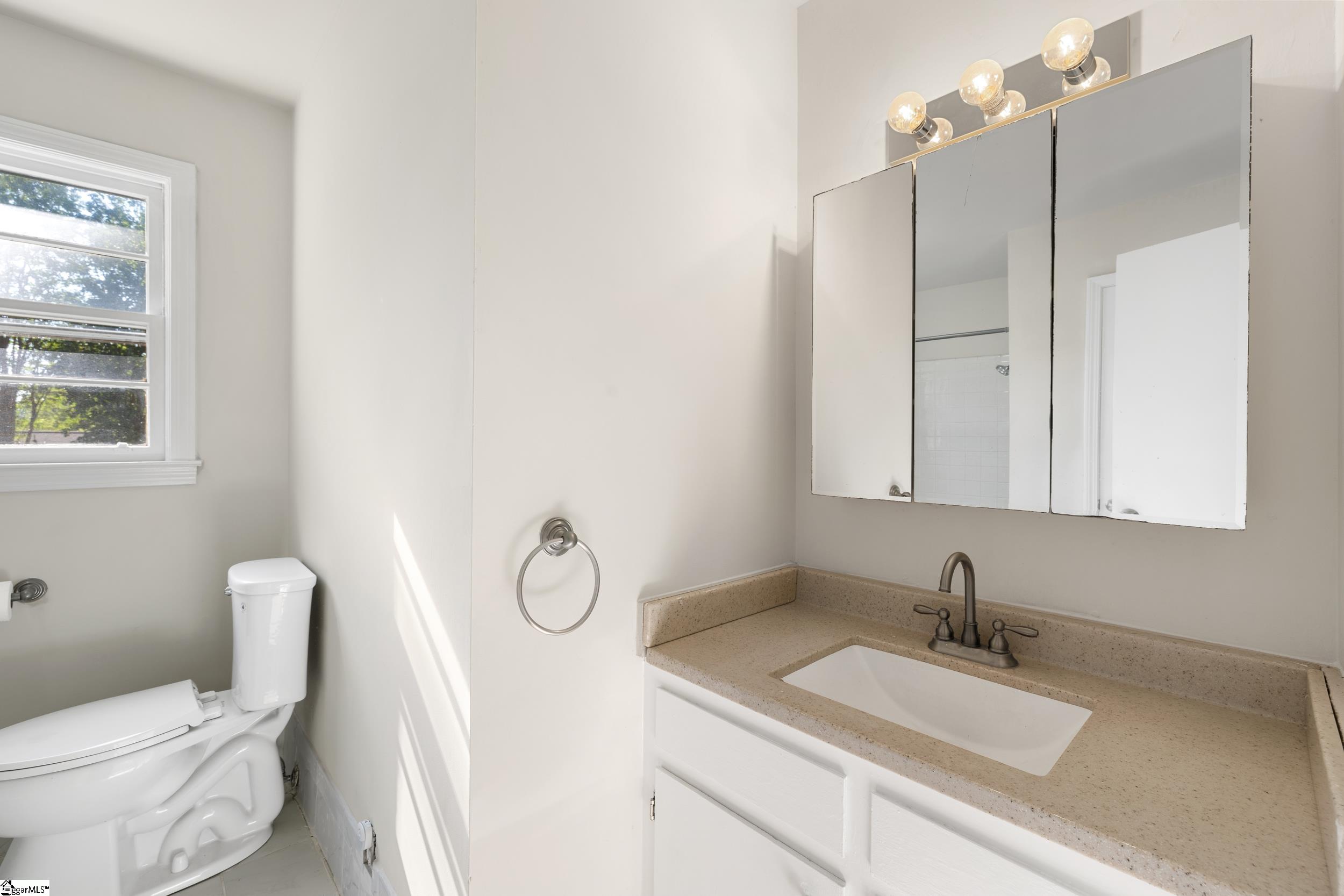 132 Trent Drive Property Photo 14