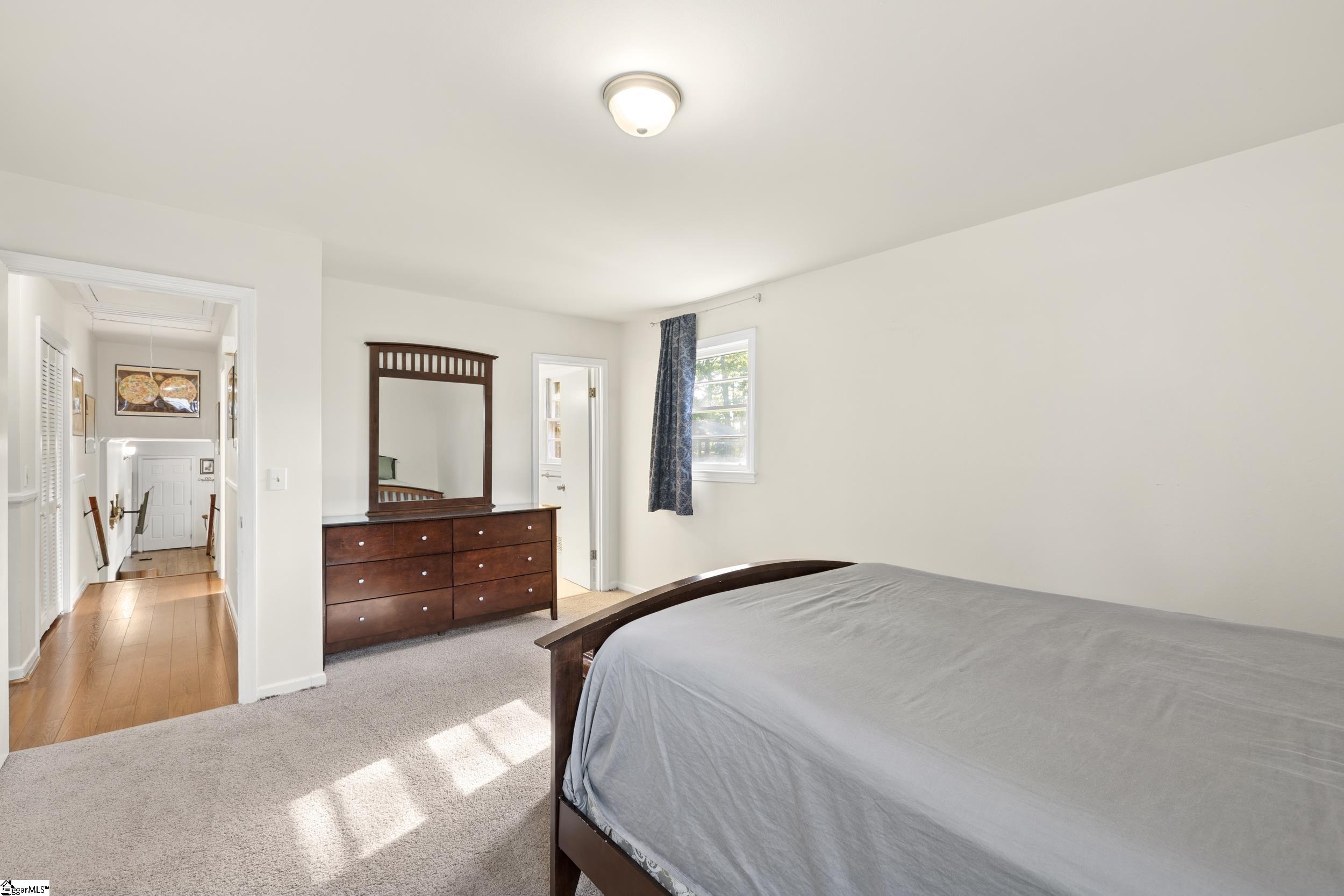 132 Trent Drive Property Photo 18