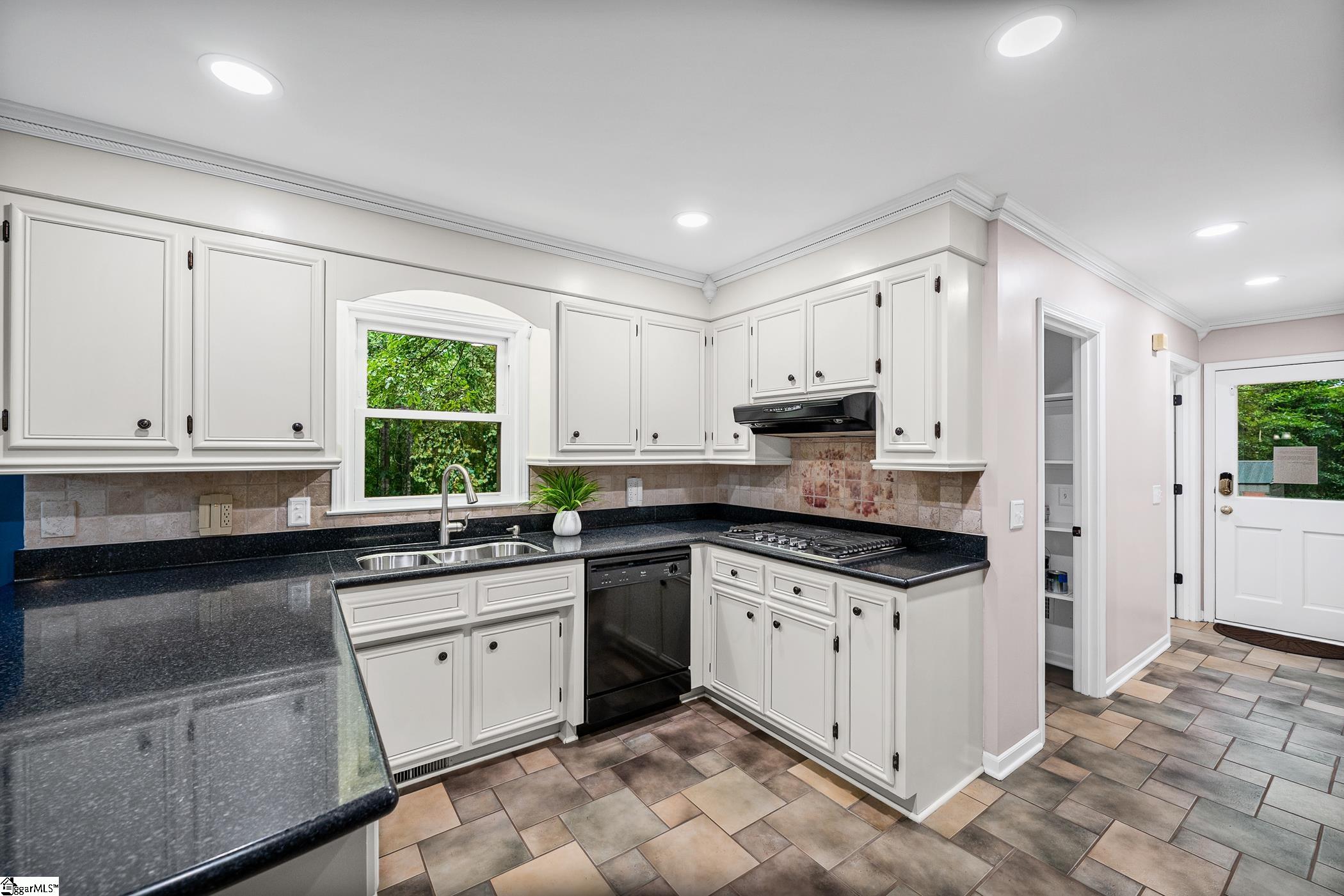 30 Tugaloo Bluff Road Property Photo 12