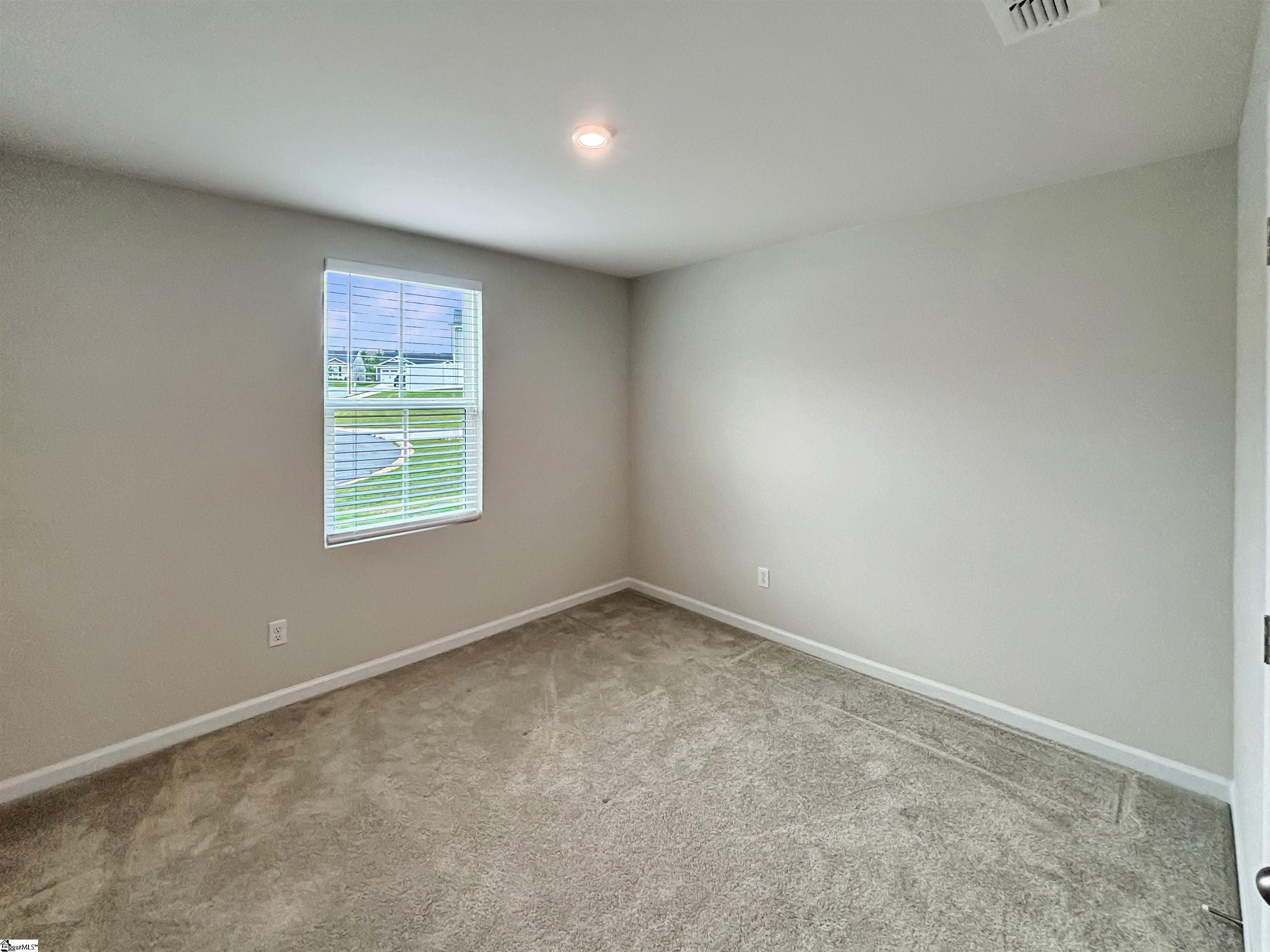 1601136 Property Photo 8