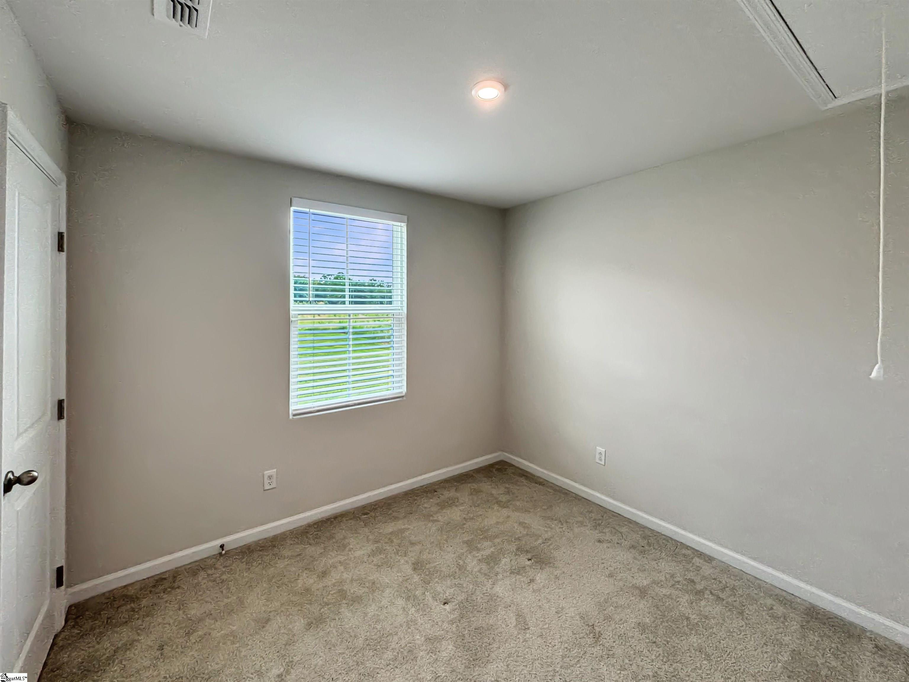 1601136 Property Photo 9