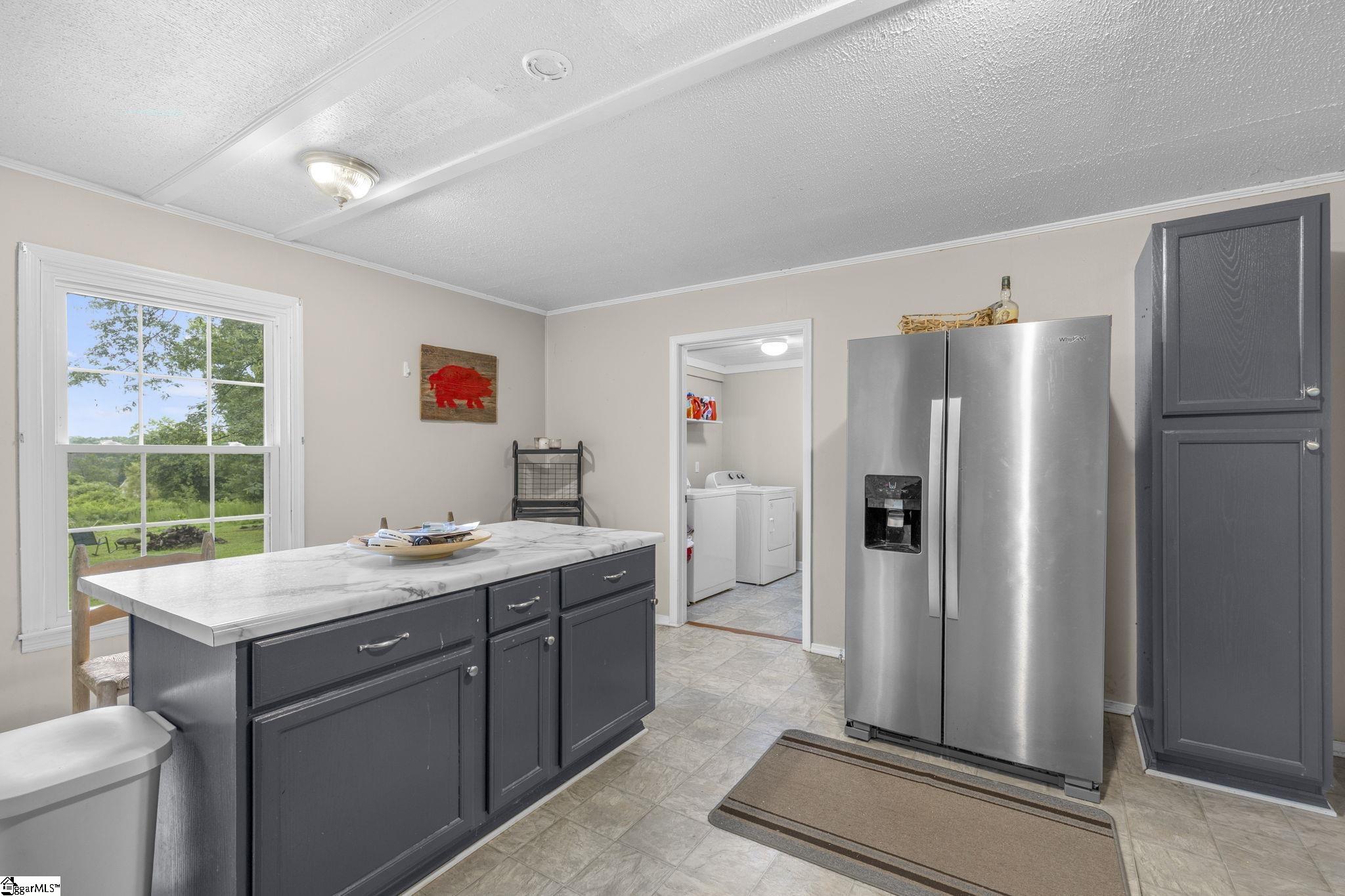 310 Edgemont Avenue Property Photo 17