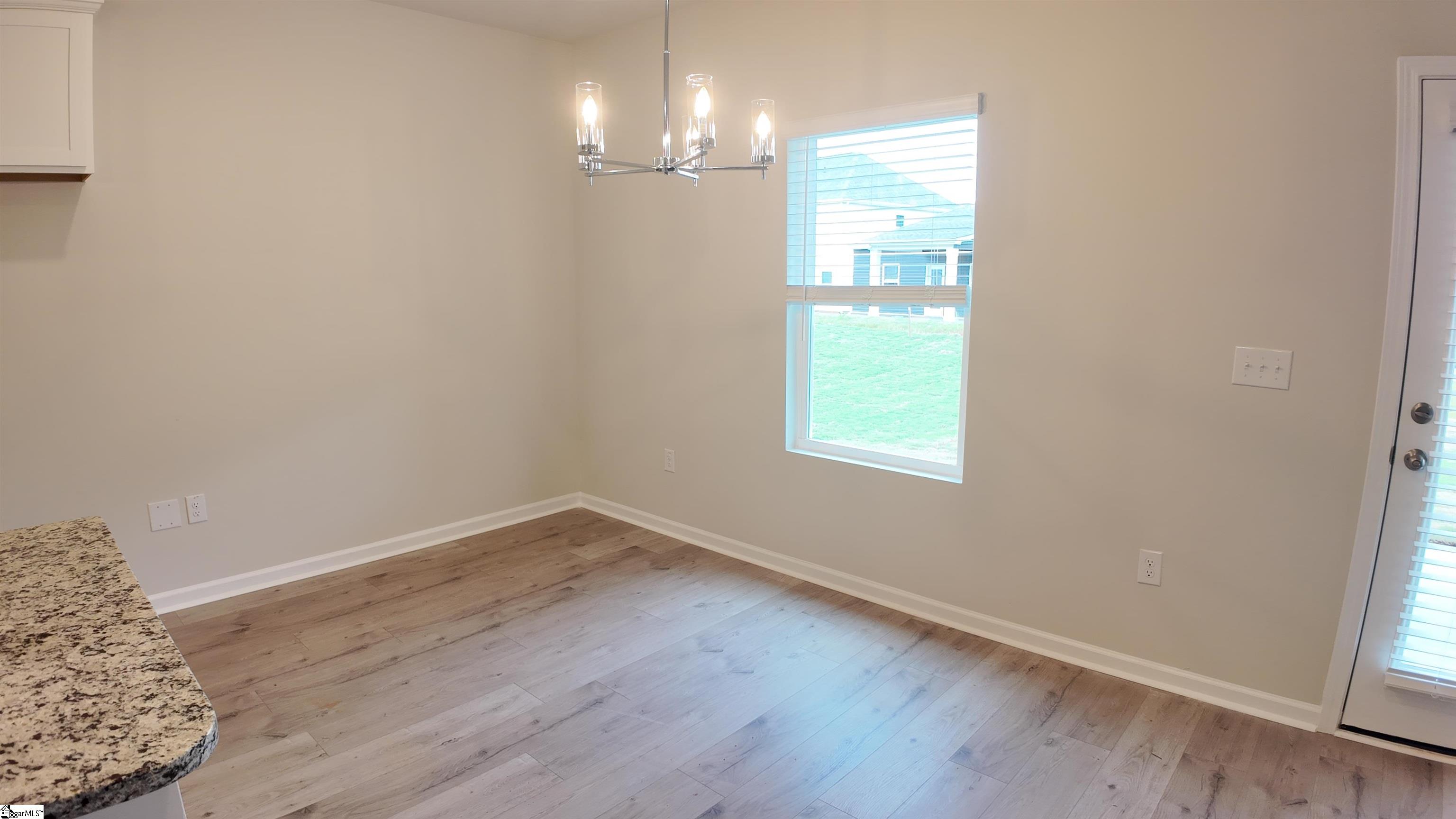 502 Cedar Valley Drive Property Photo 5