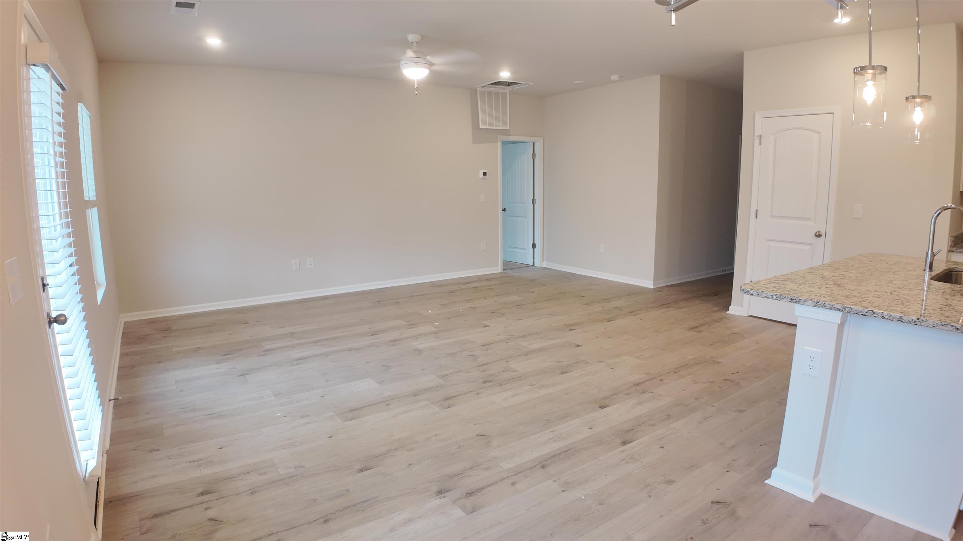 502 Cedar Valley Drive Property Photo 6